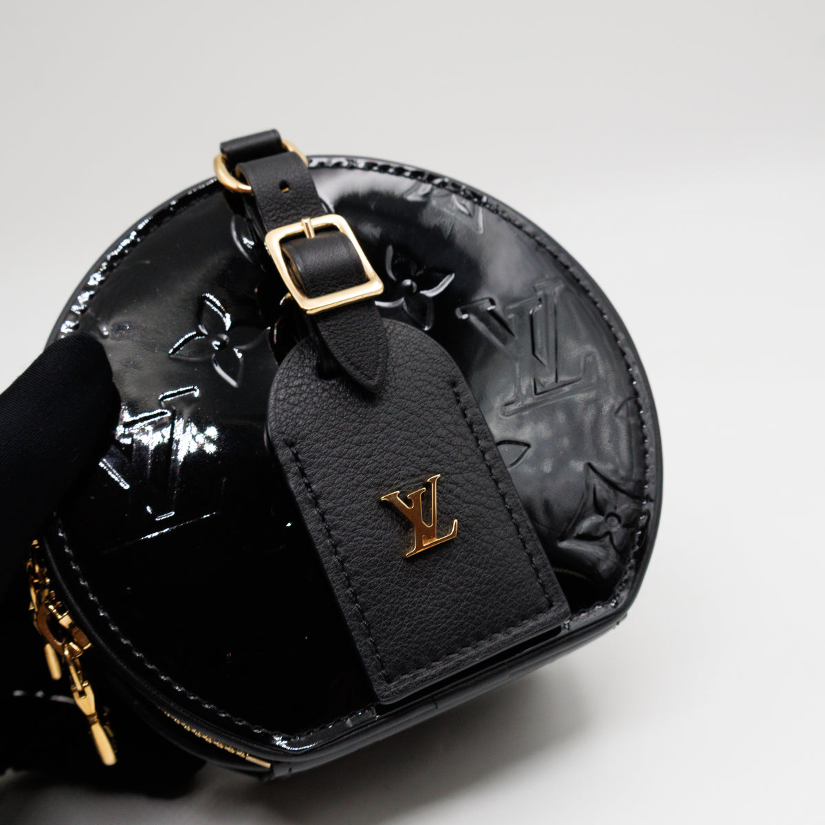 Mini Boite Chapeau Black Vernis Gold