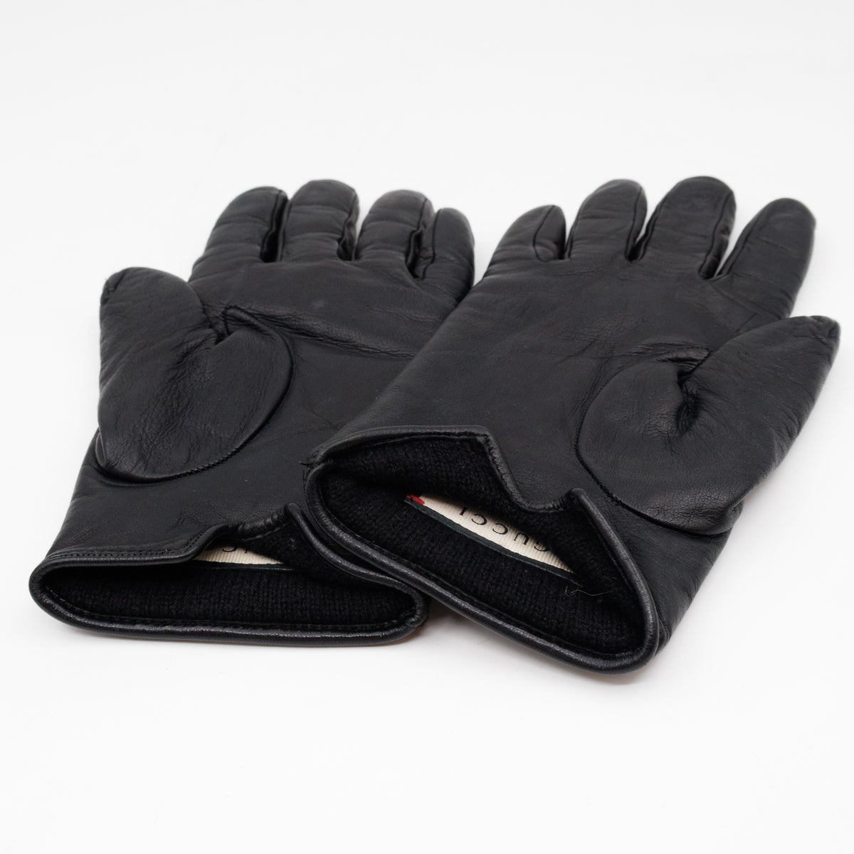 GG Marmont Black Chevron Leather Gloves