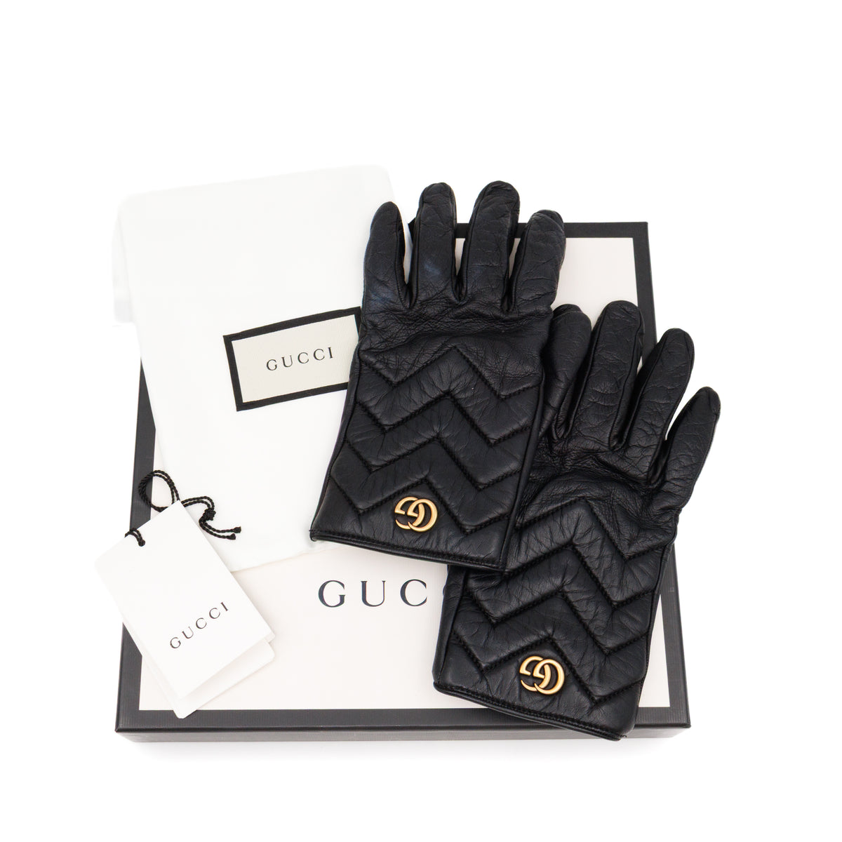 GG Marmont Black Chevron Leather Gloves
