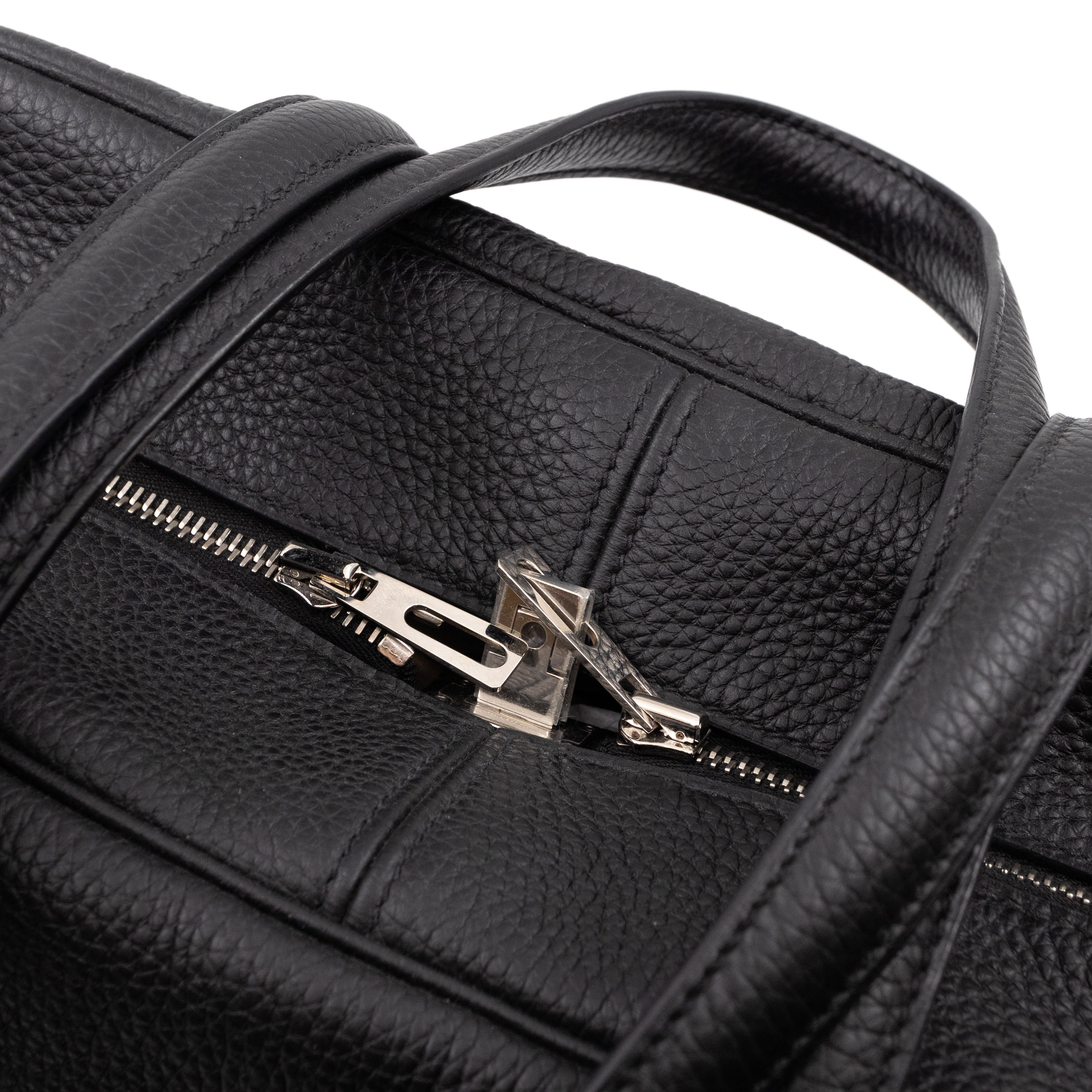 Victoria II 35 Black Leather