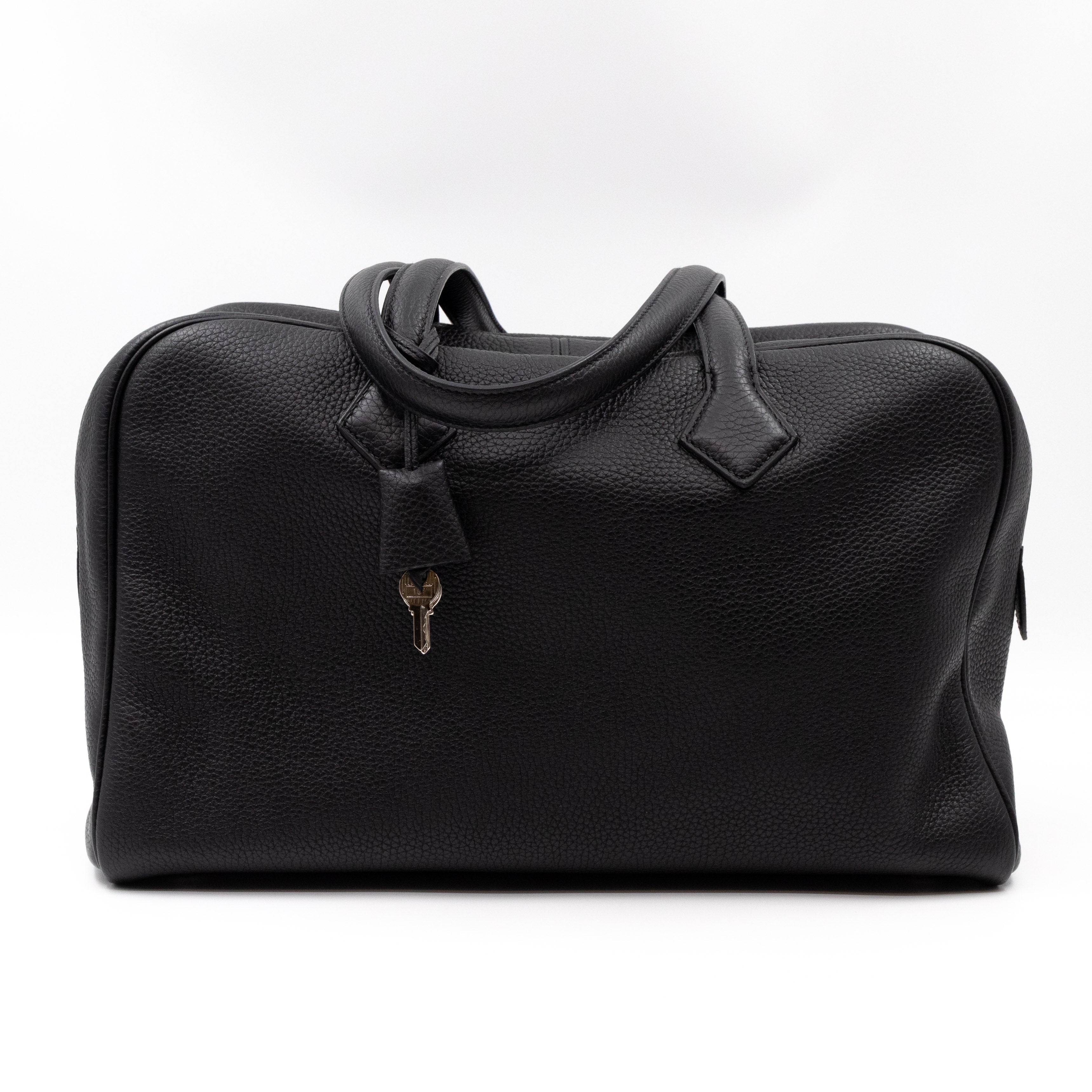 Victoria II 35 Black Leather