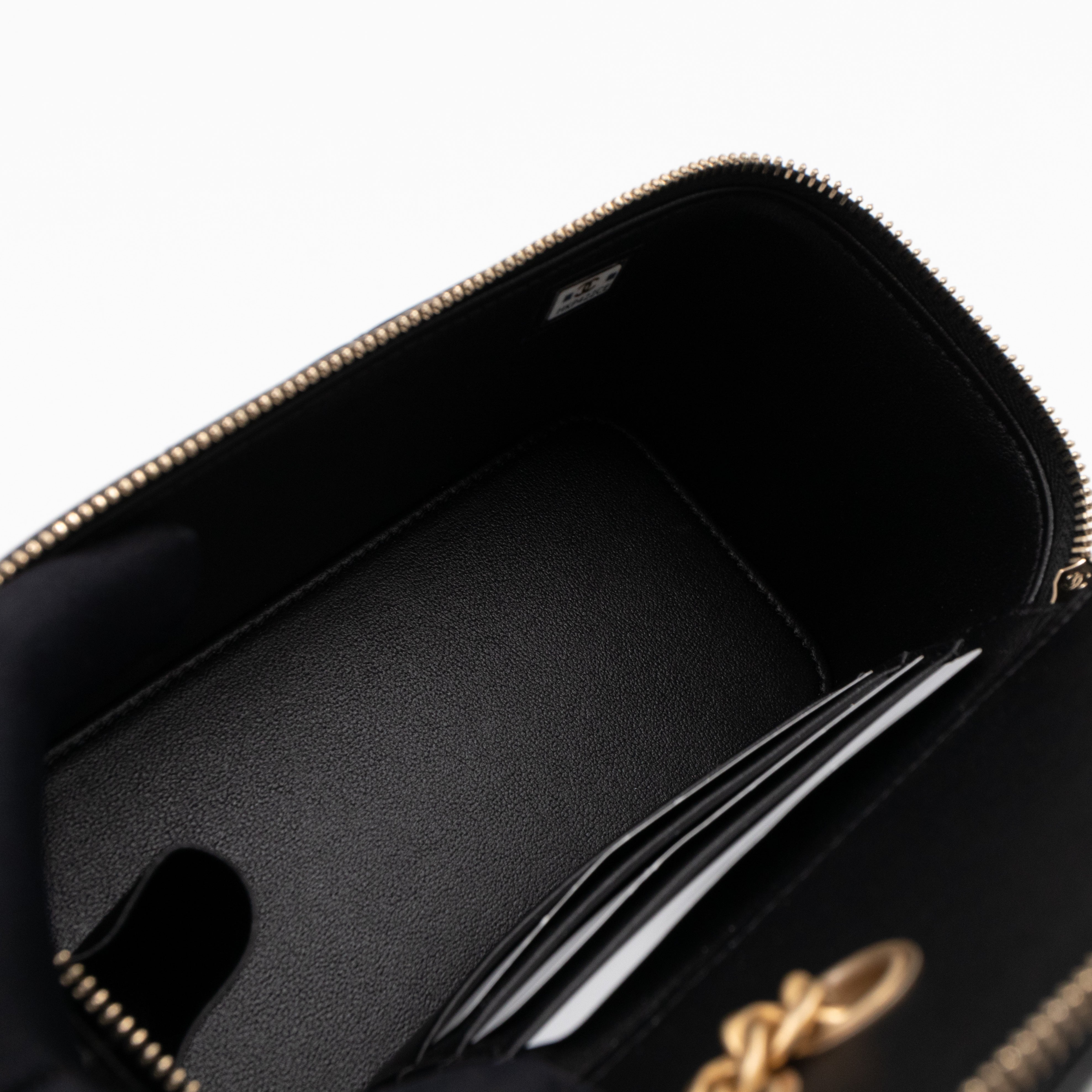Vanity Classic Box Chain Black Lambskin