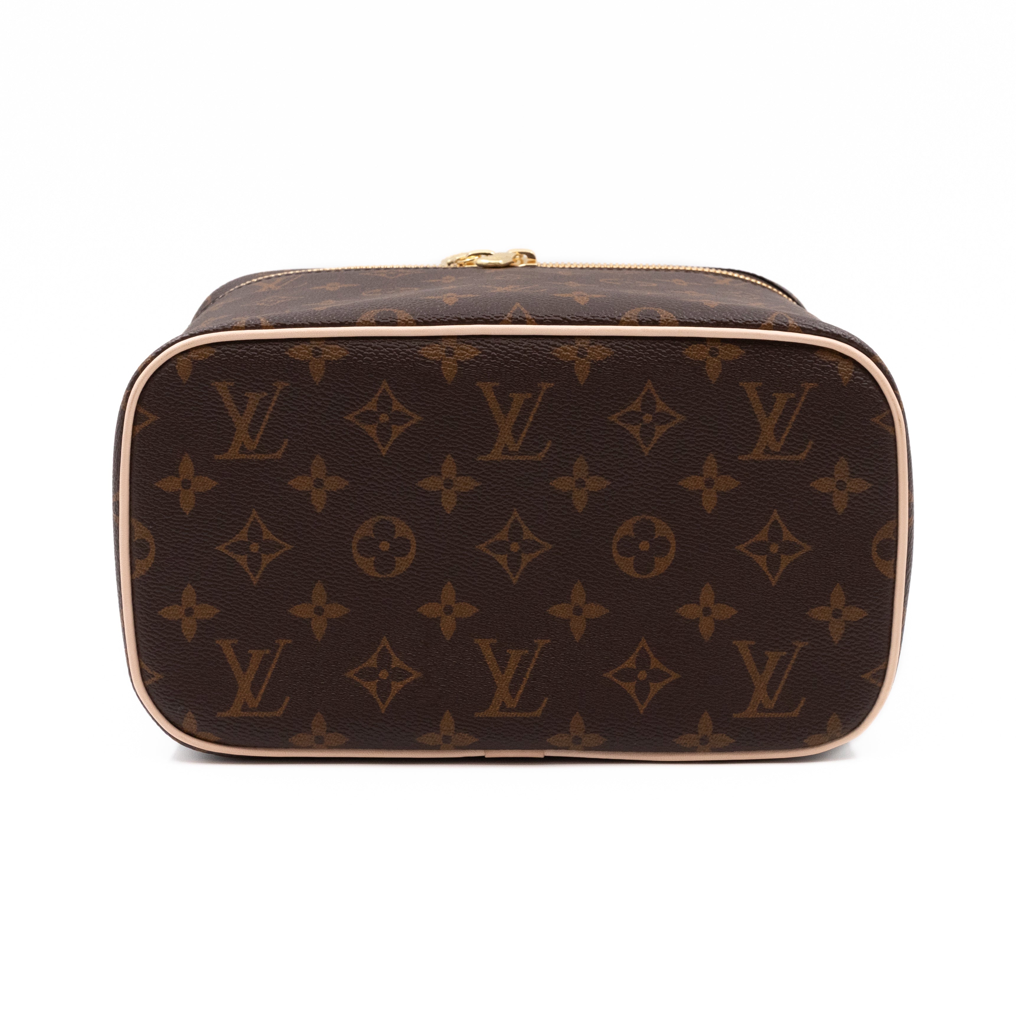 Nice BB Monogram
