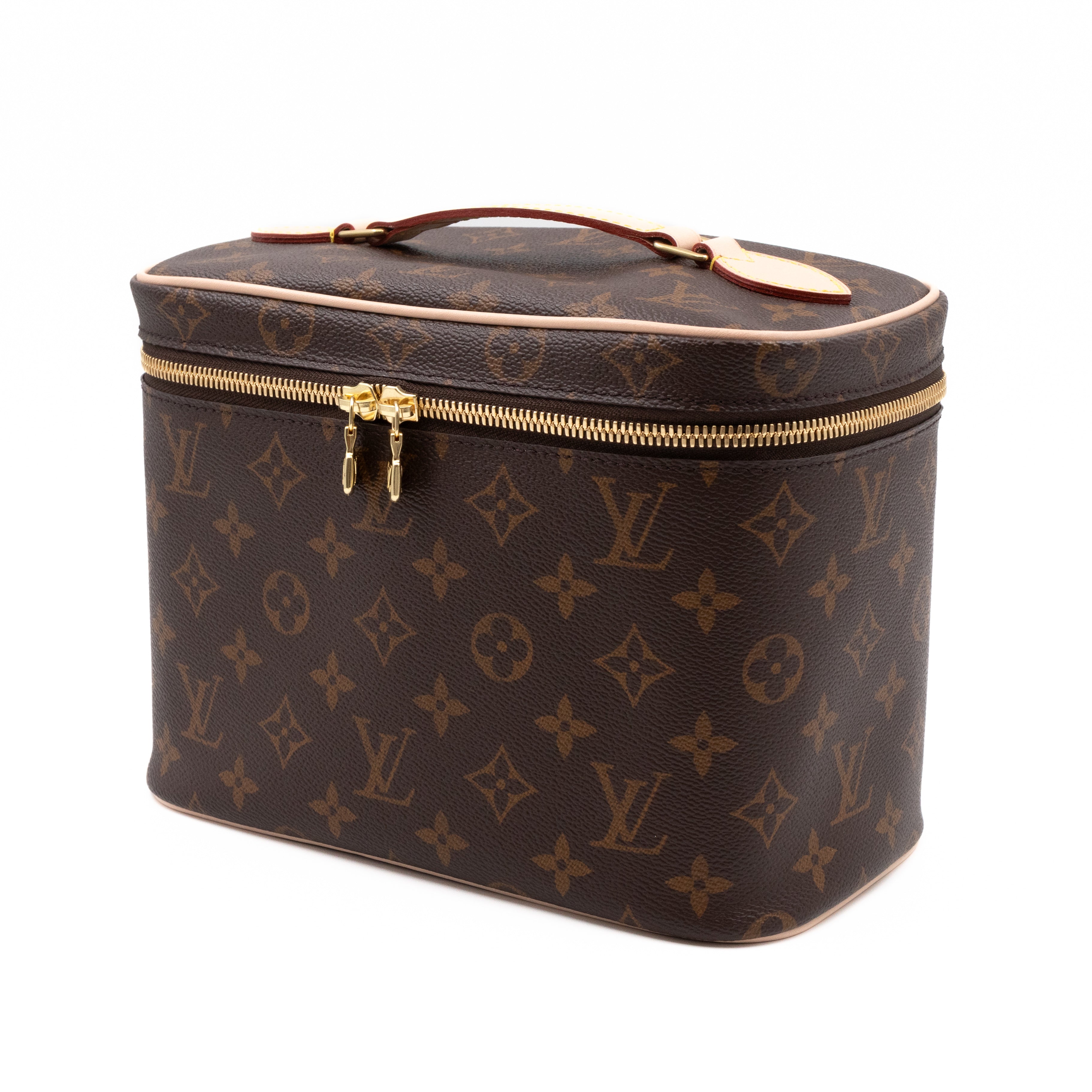 Nice BB Monogram