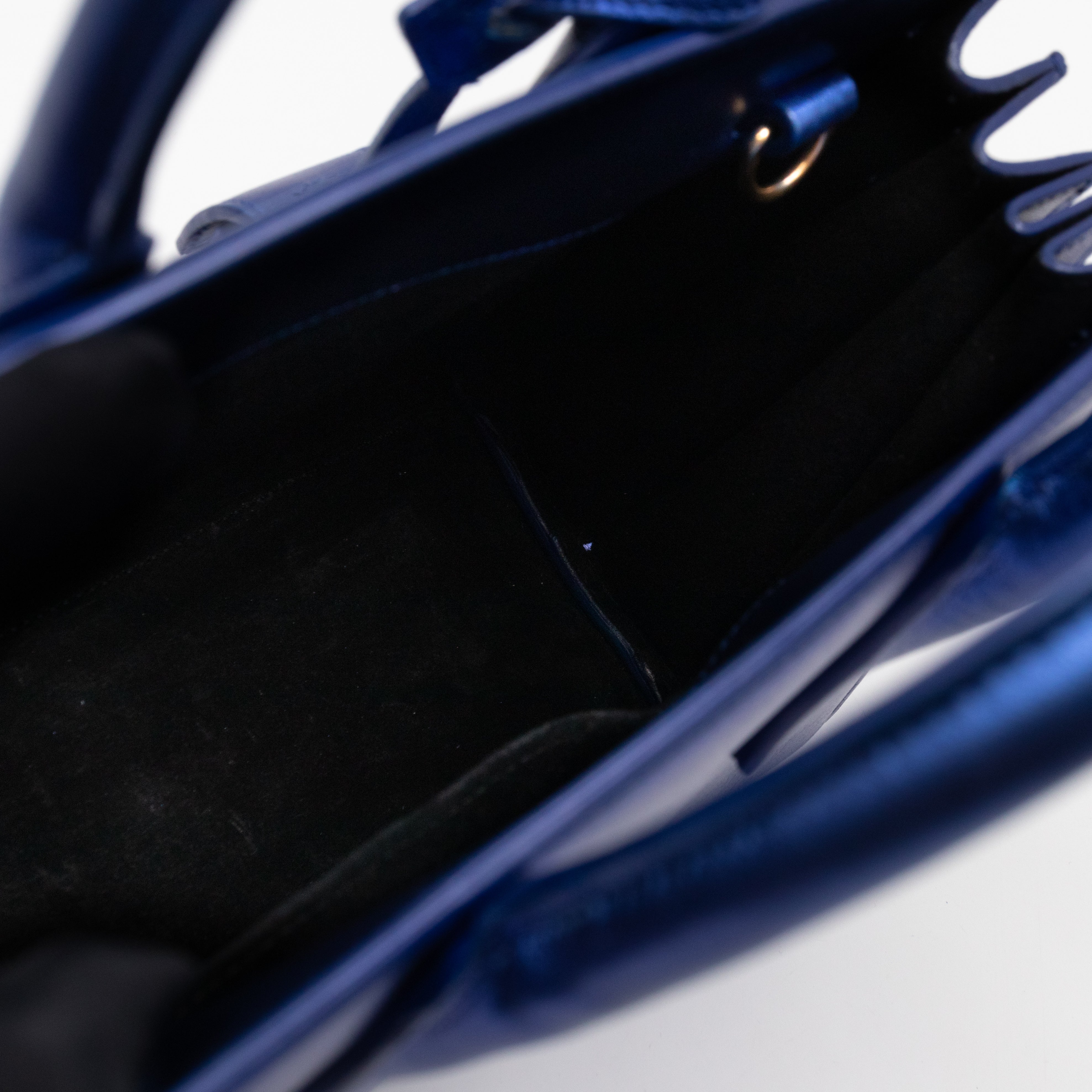 Sac de Jour Nano Blue Metallic Leather