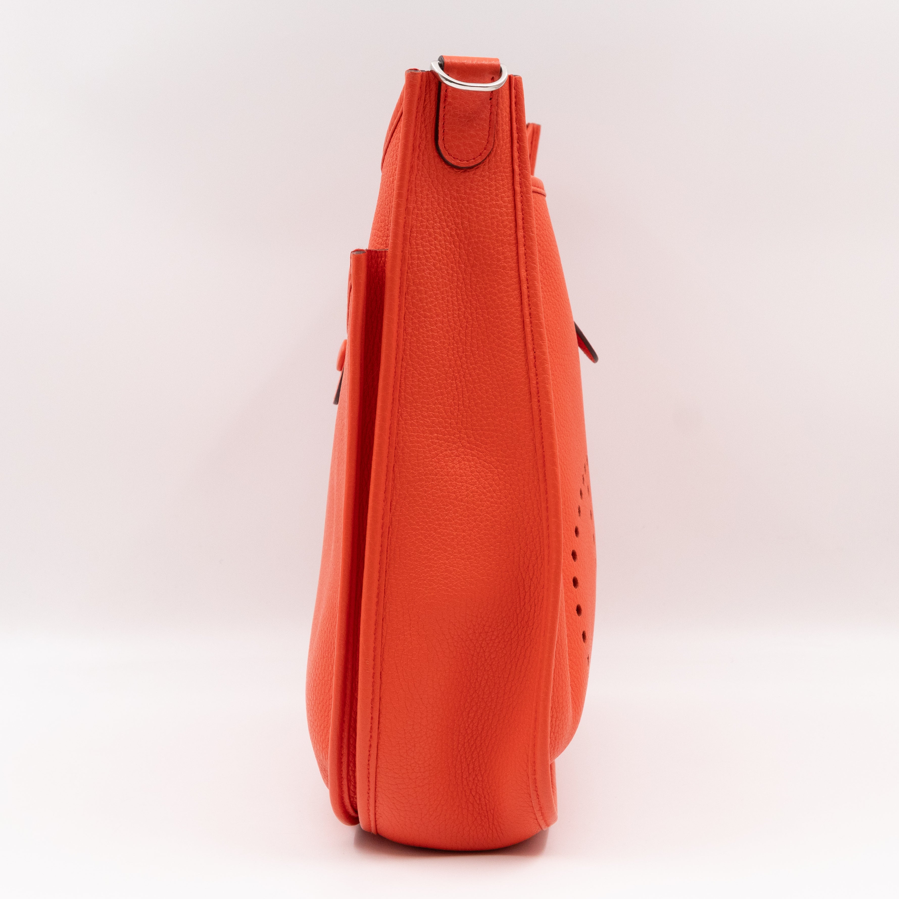 Evelyne III 33 Orange Feu Leather