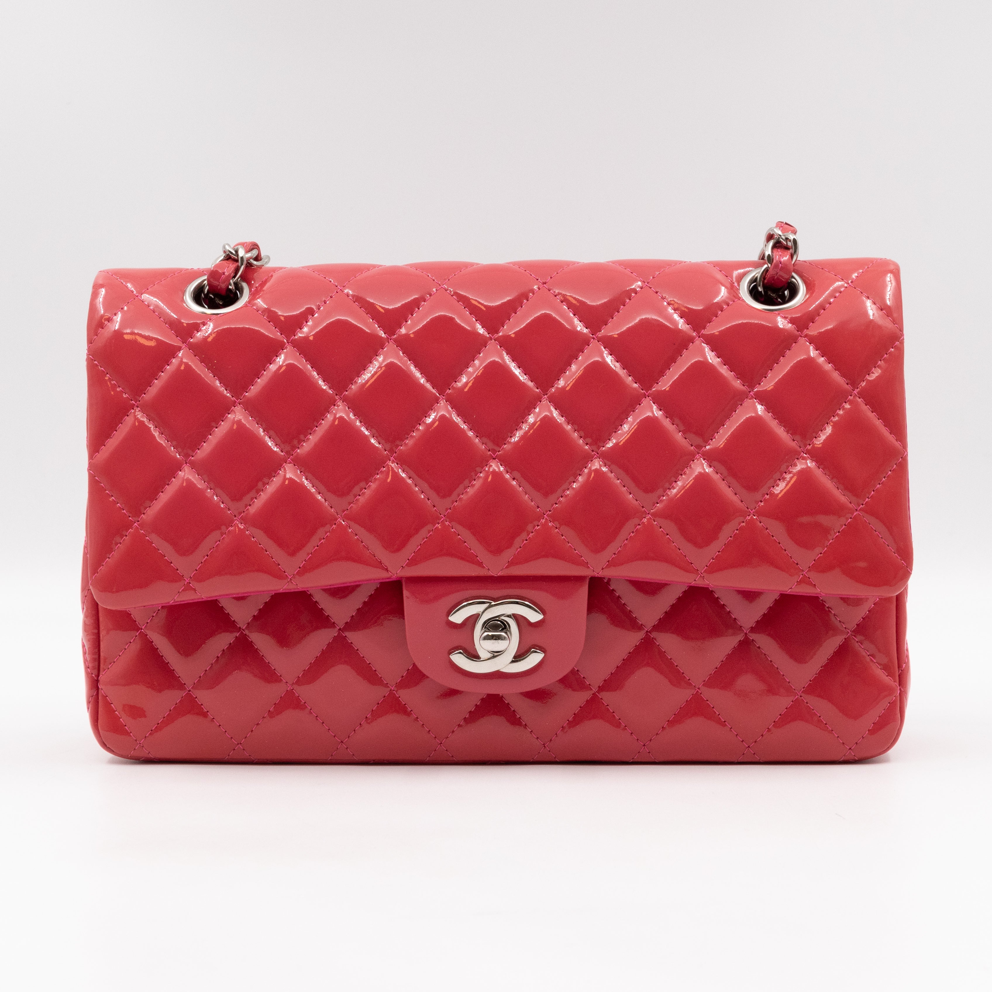 Classic Double Flap Medium Pink Patent Leather