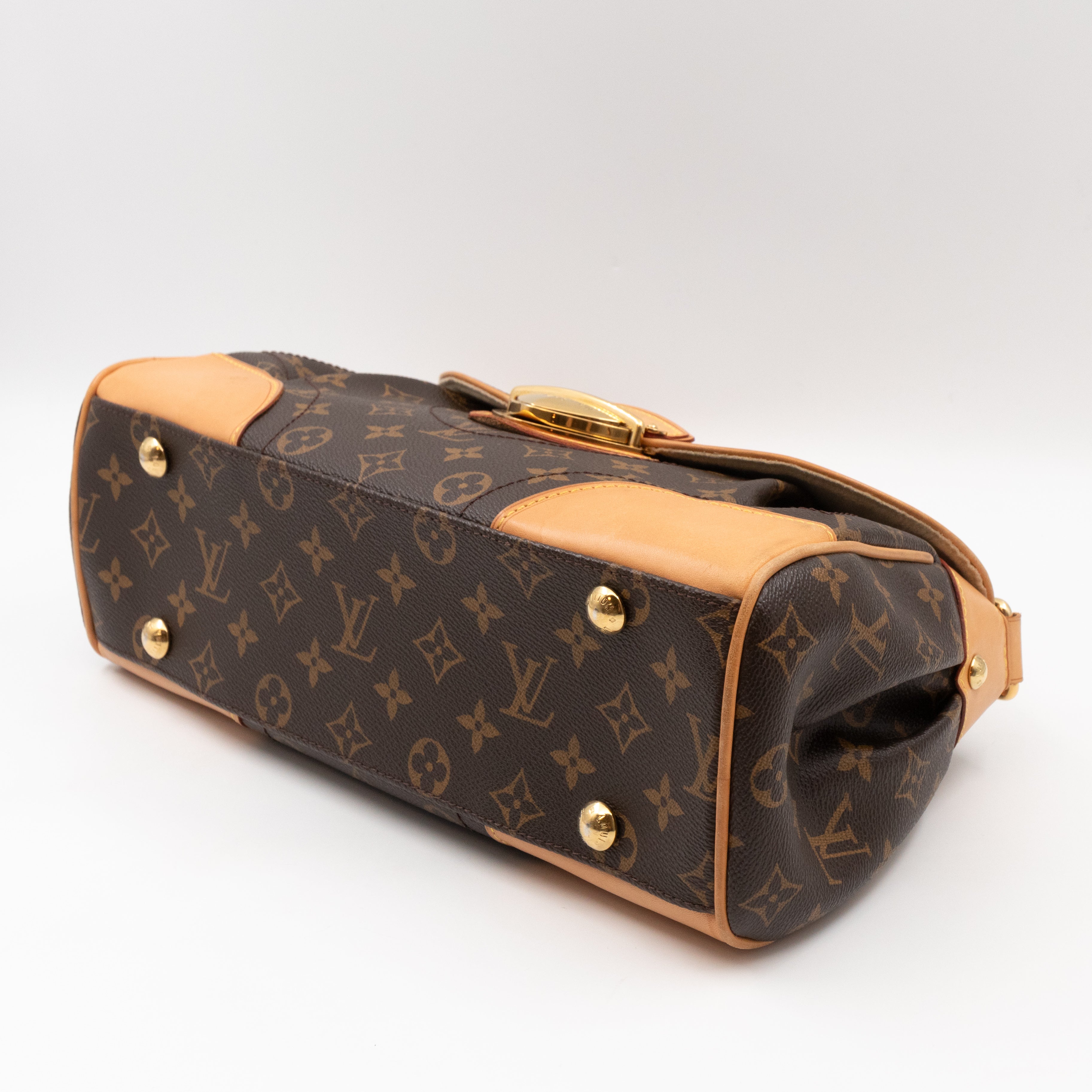 Beverly MM Monogram