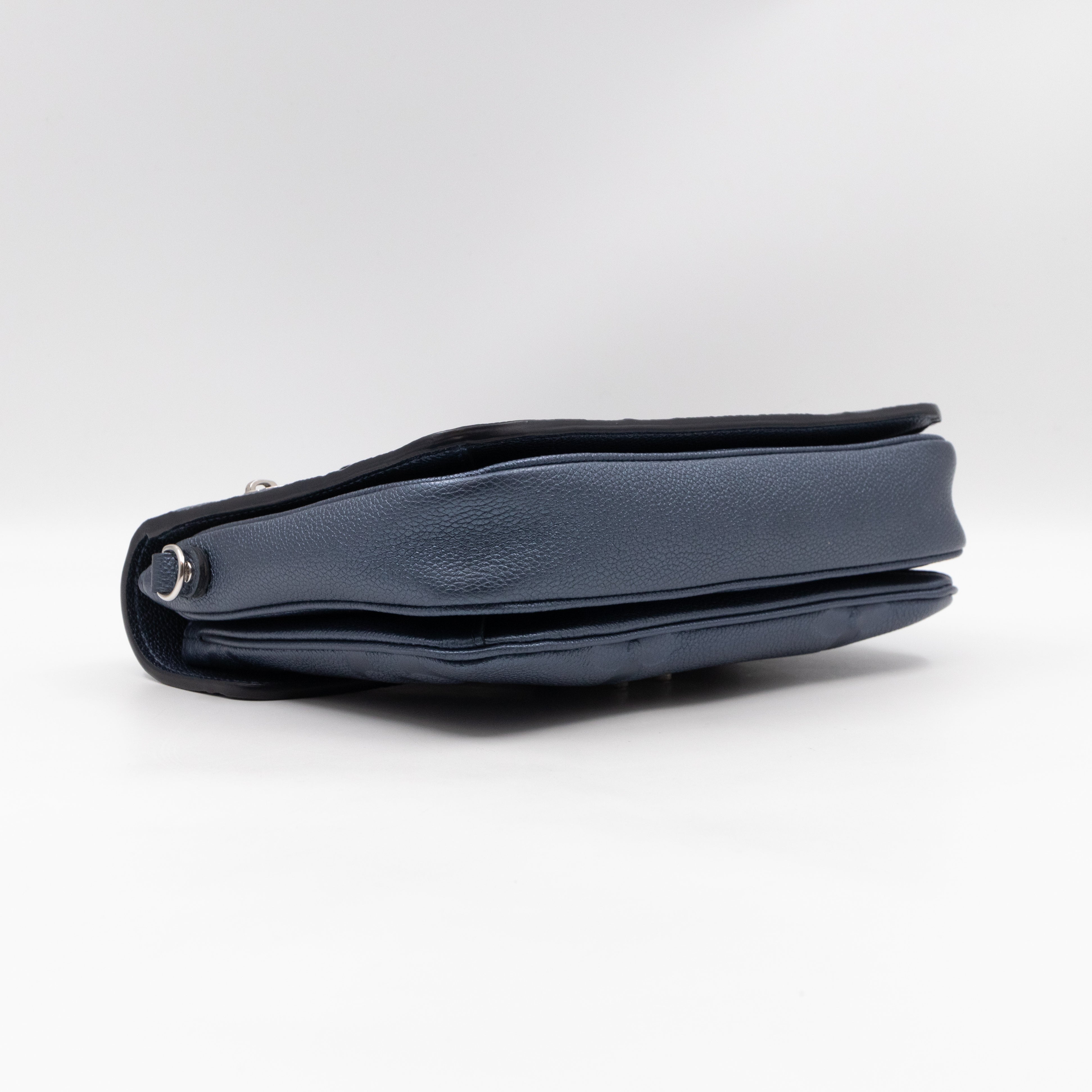 Pochette Metis Giant Empreinte Iridescent Leather