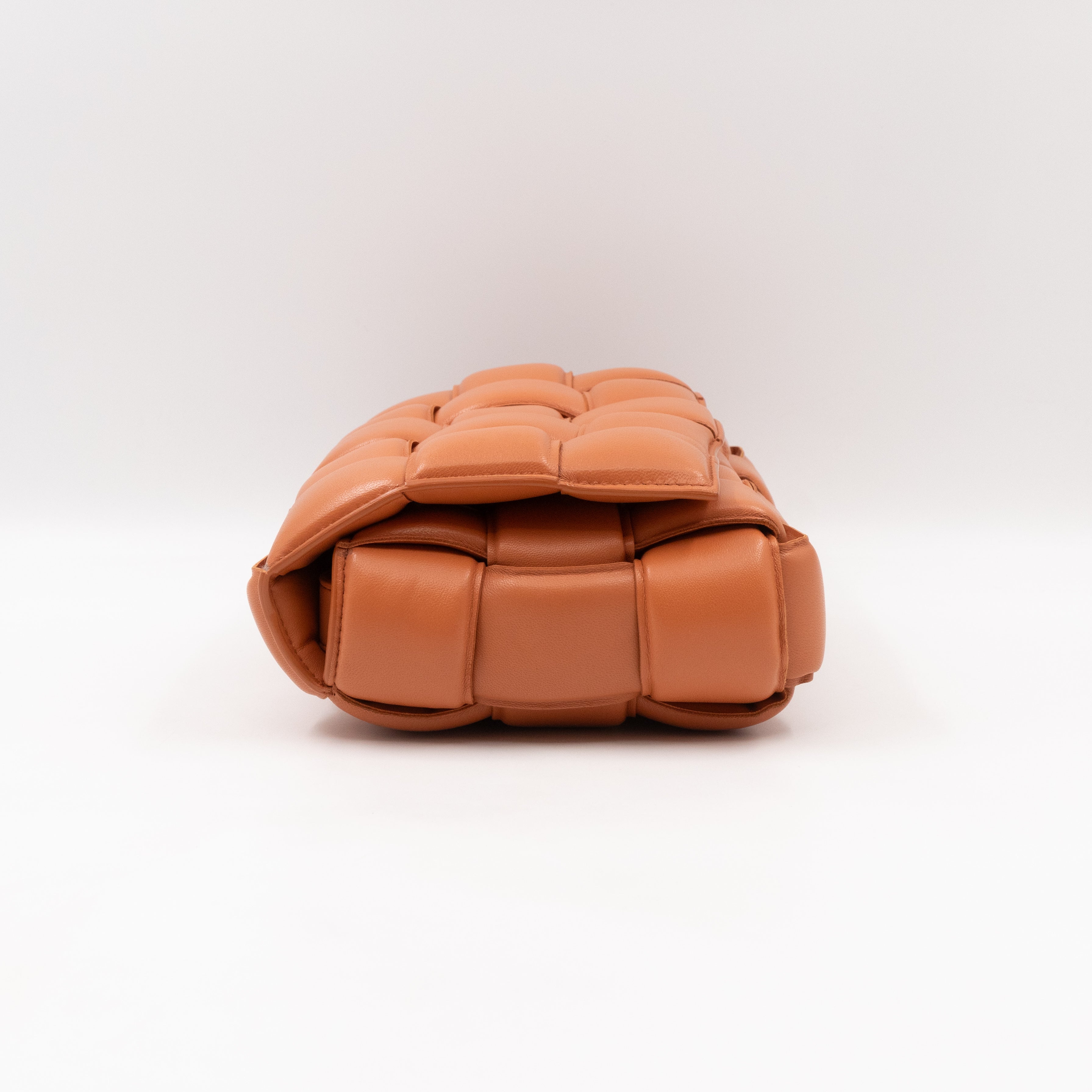 Classic Padded Cassette Clay Intrecciato Leather