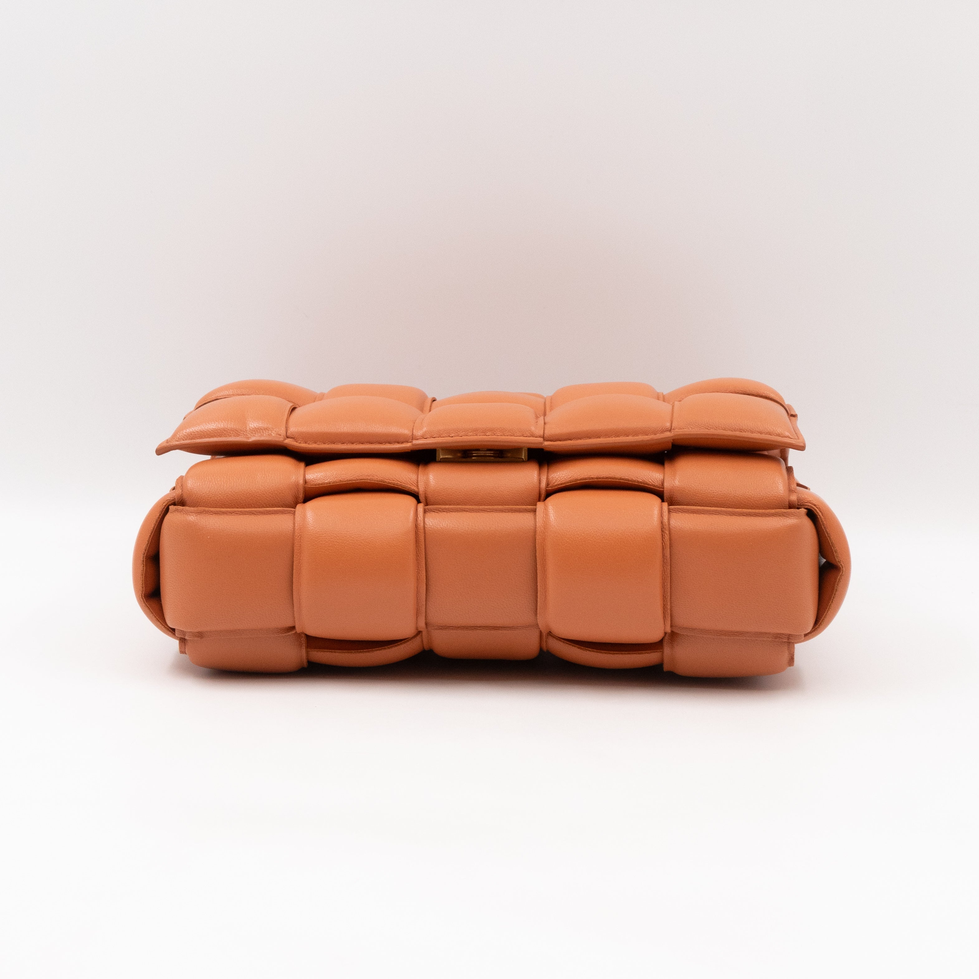 Classic Padded Cassette Clay Intrecciato Leather