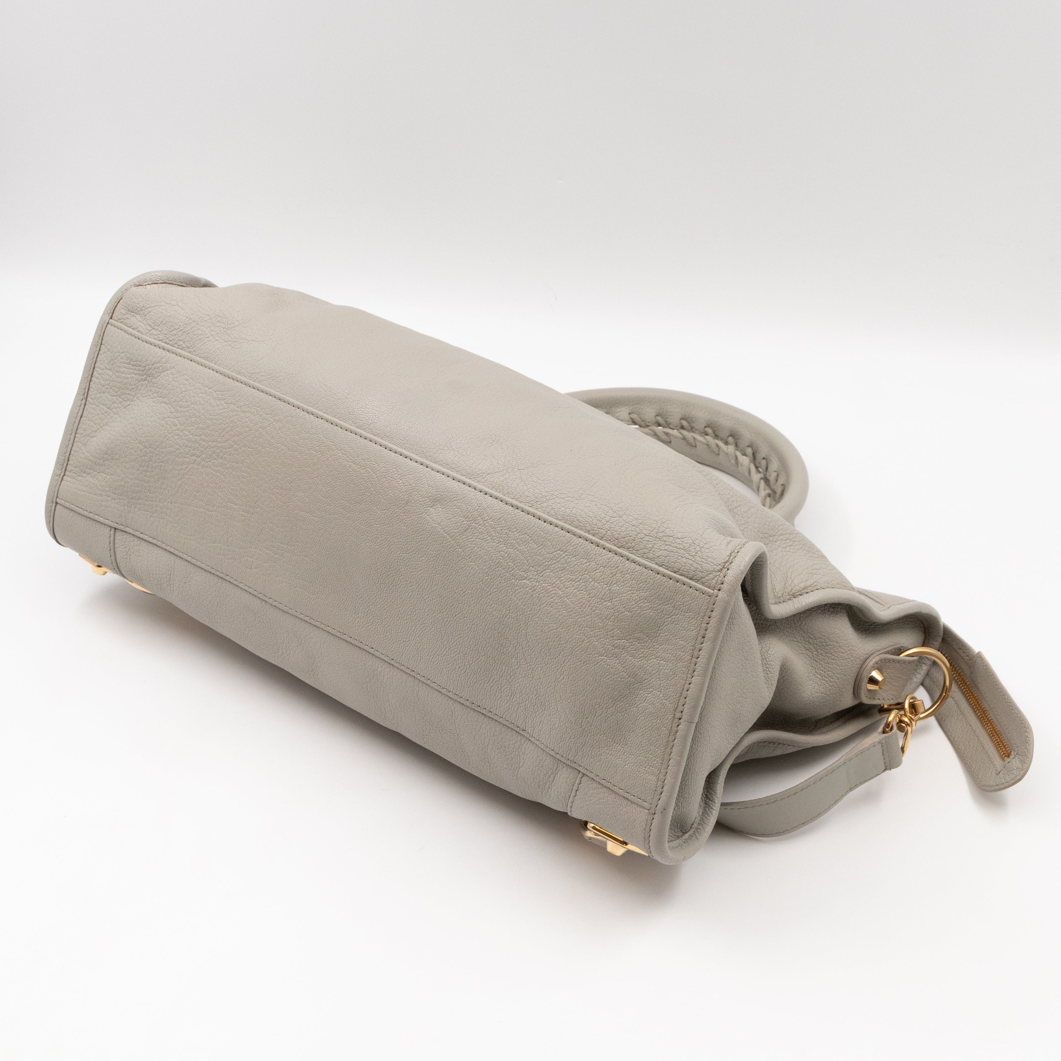 Classic City Metallic Edge Grey Leather