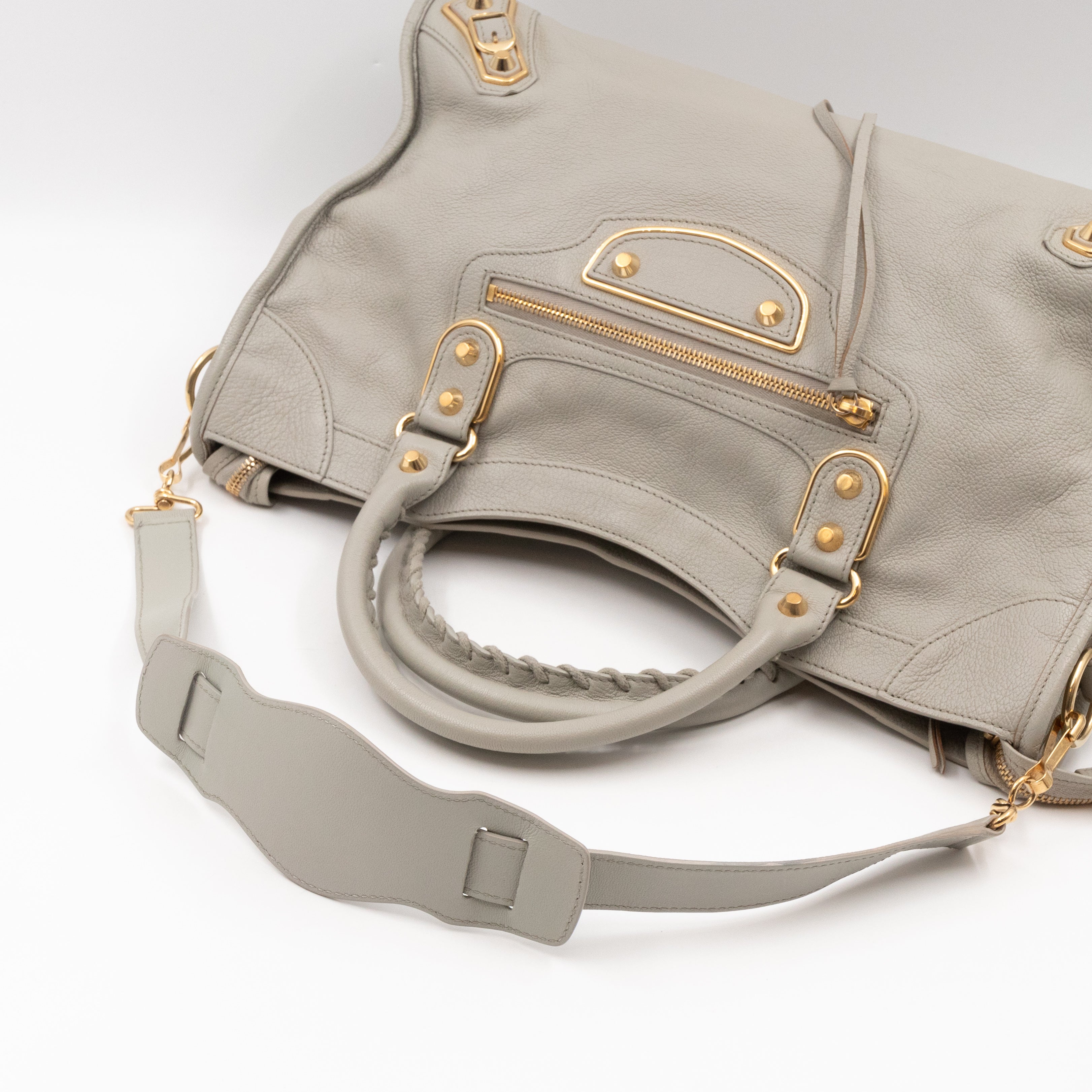 Classic City Metallic Edge Grey Leather