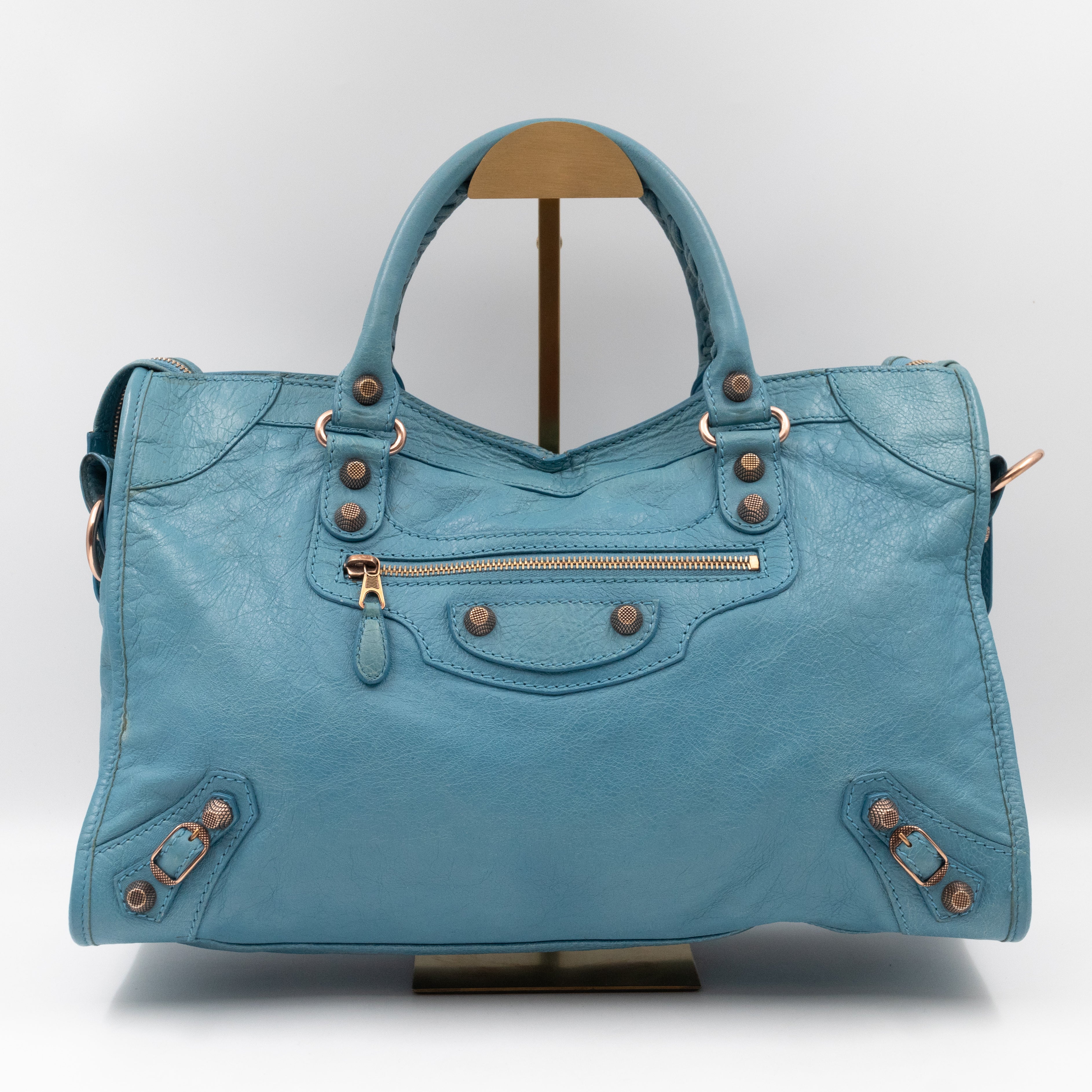 Classic City Light Blue Leather