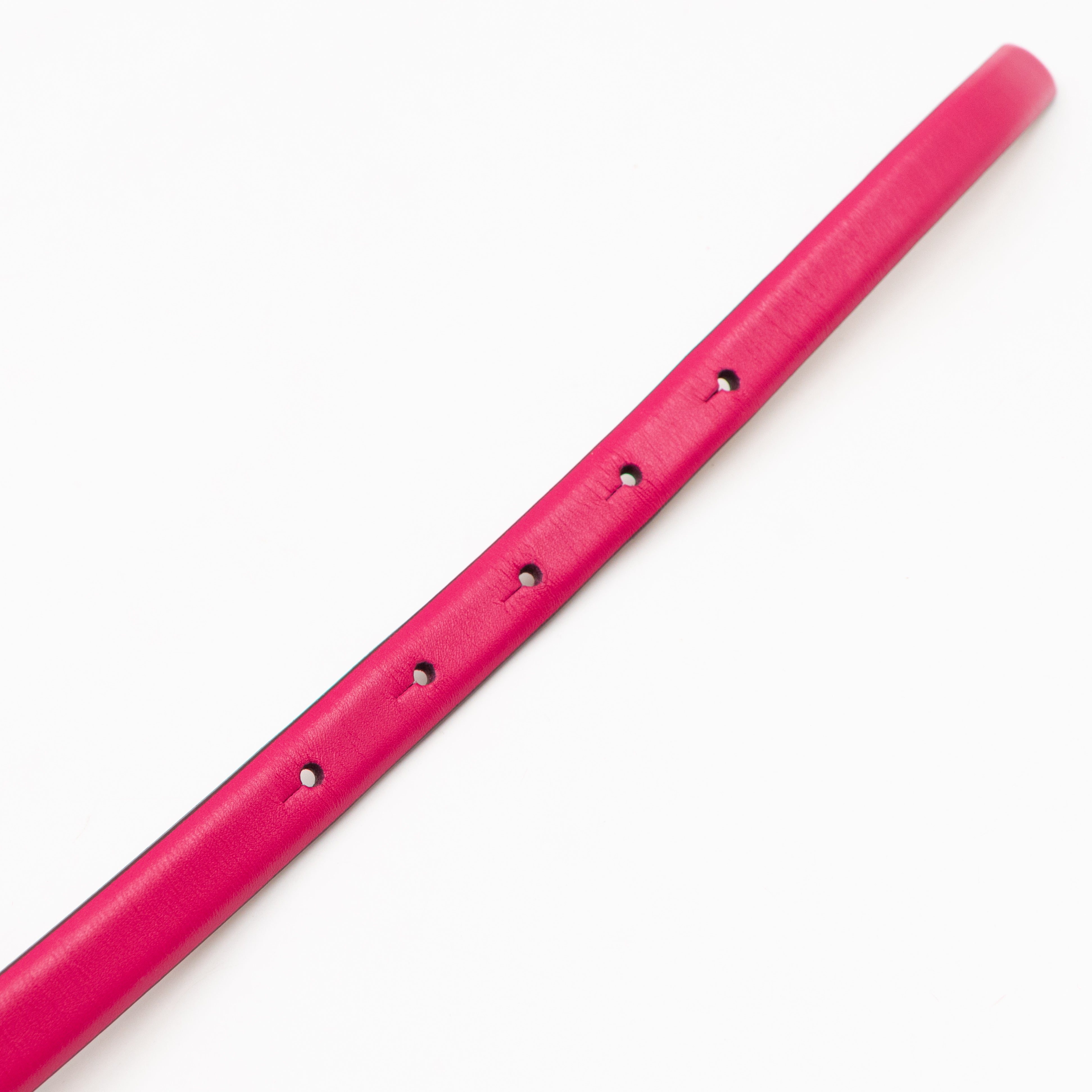 Horsebit Buckle Skinny Belt Rosy Pink Leather 85 cm