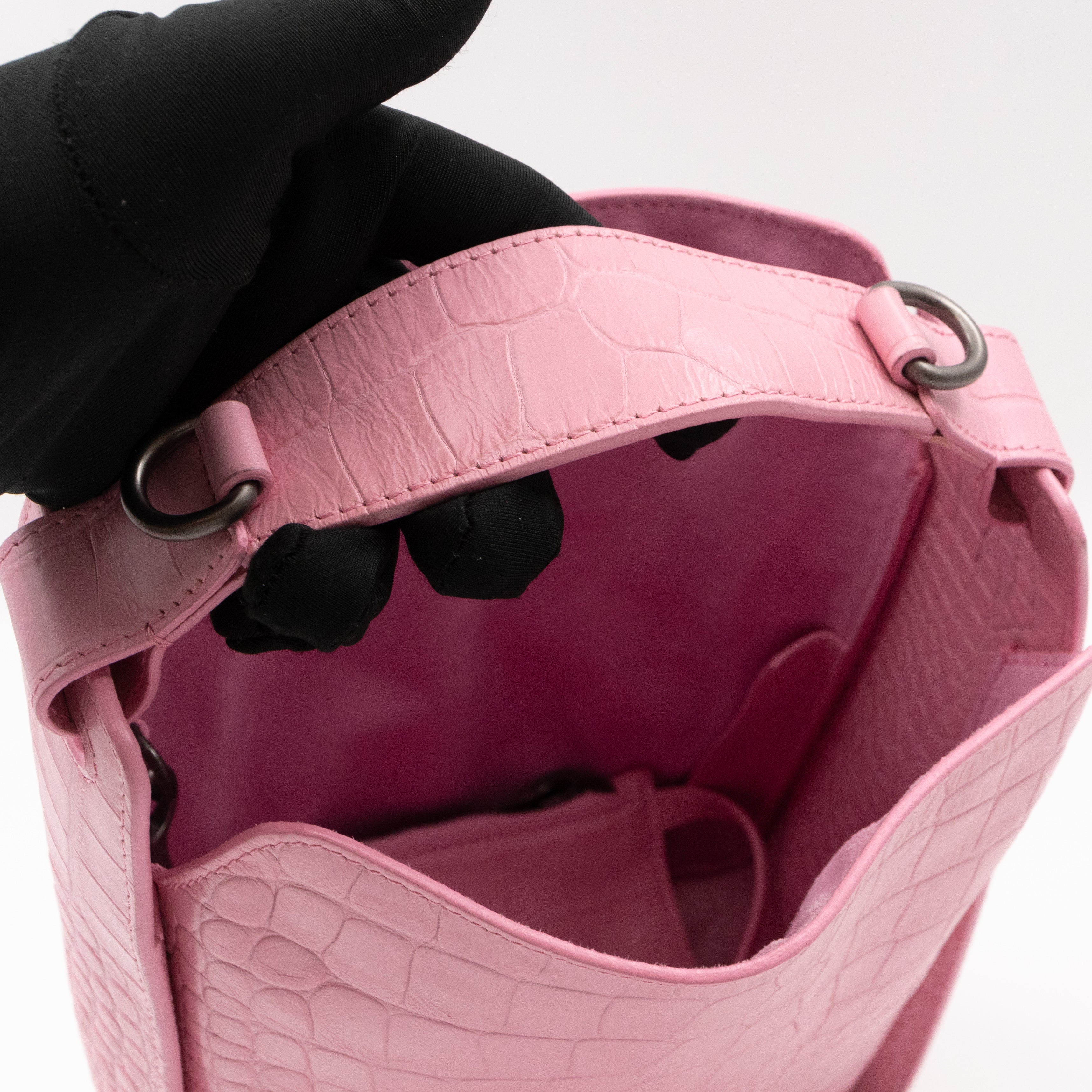 Tool 2.0 XS North-South Tote Bag Light Pink Embossed Calfskin