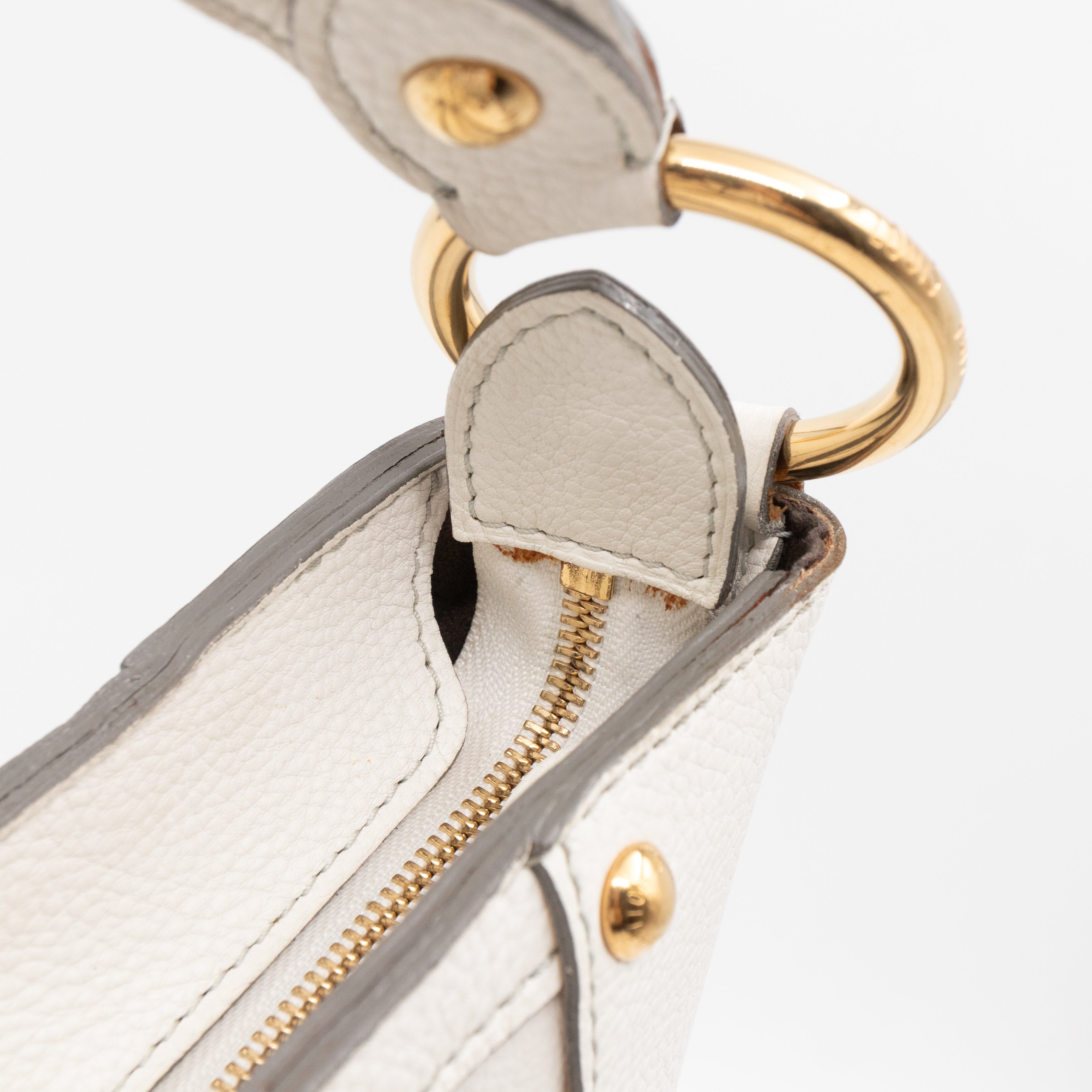 Solar PM White Mahina Leather