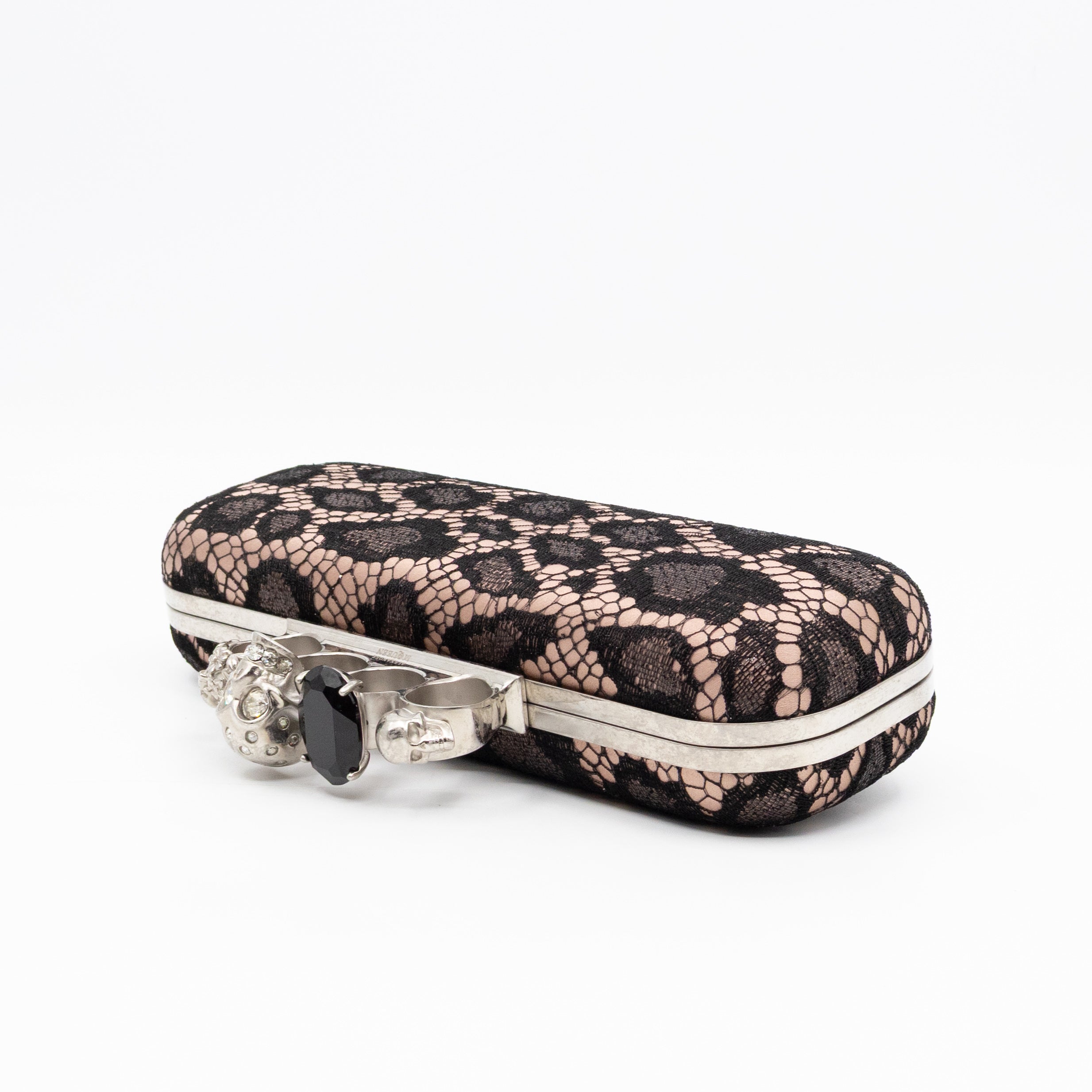 Long Skull Knuckle Clutch Leopard Lace Pink