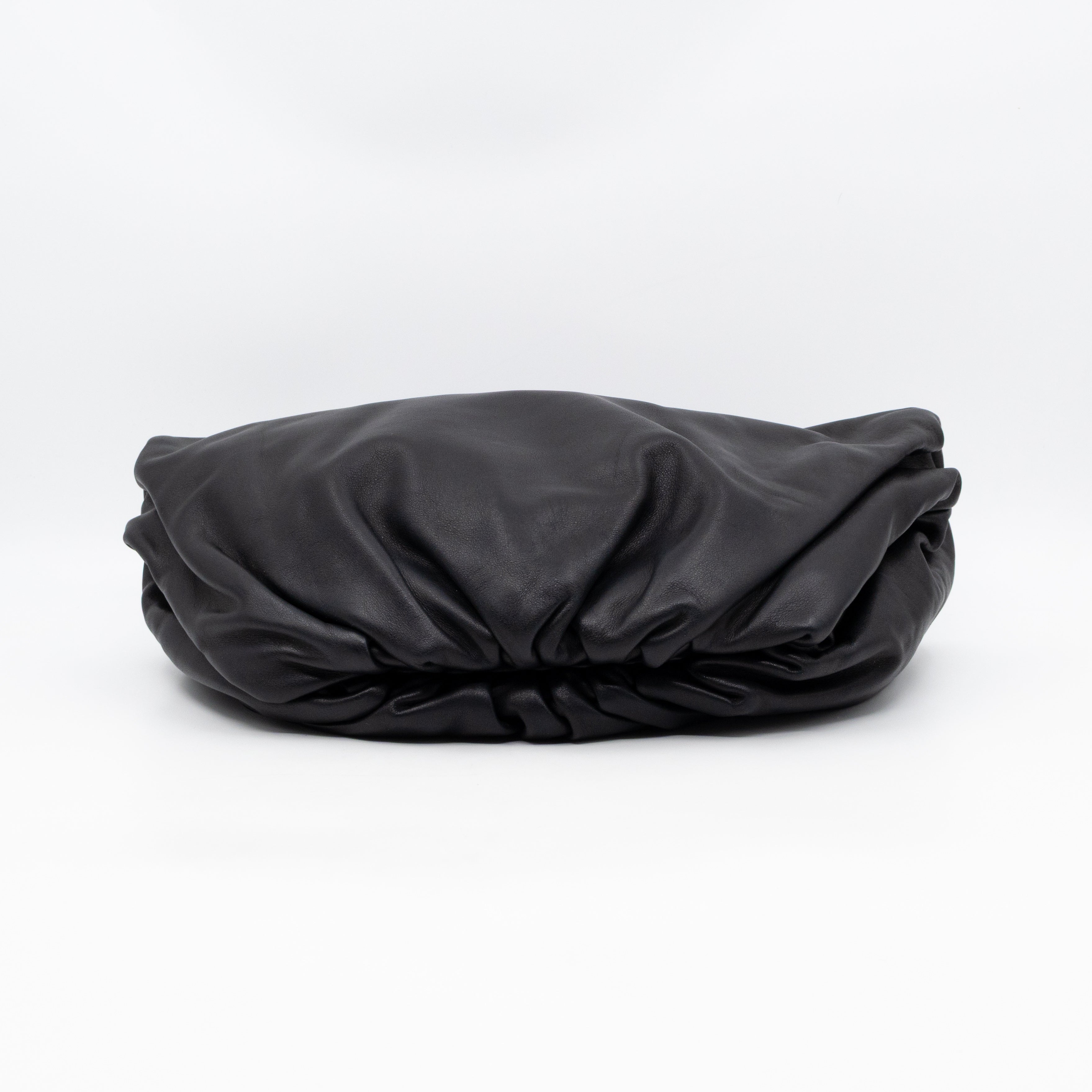 The Pouch Smooth Black Leather