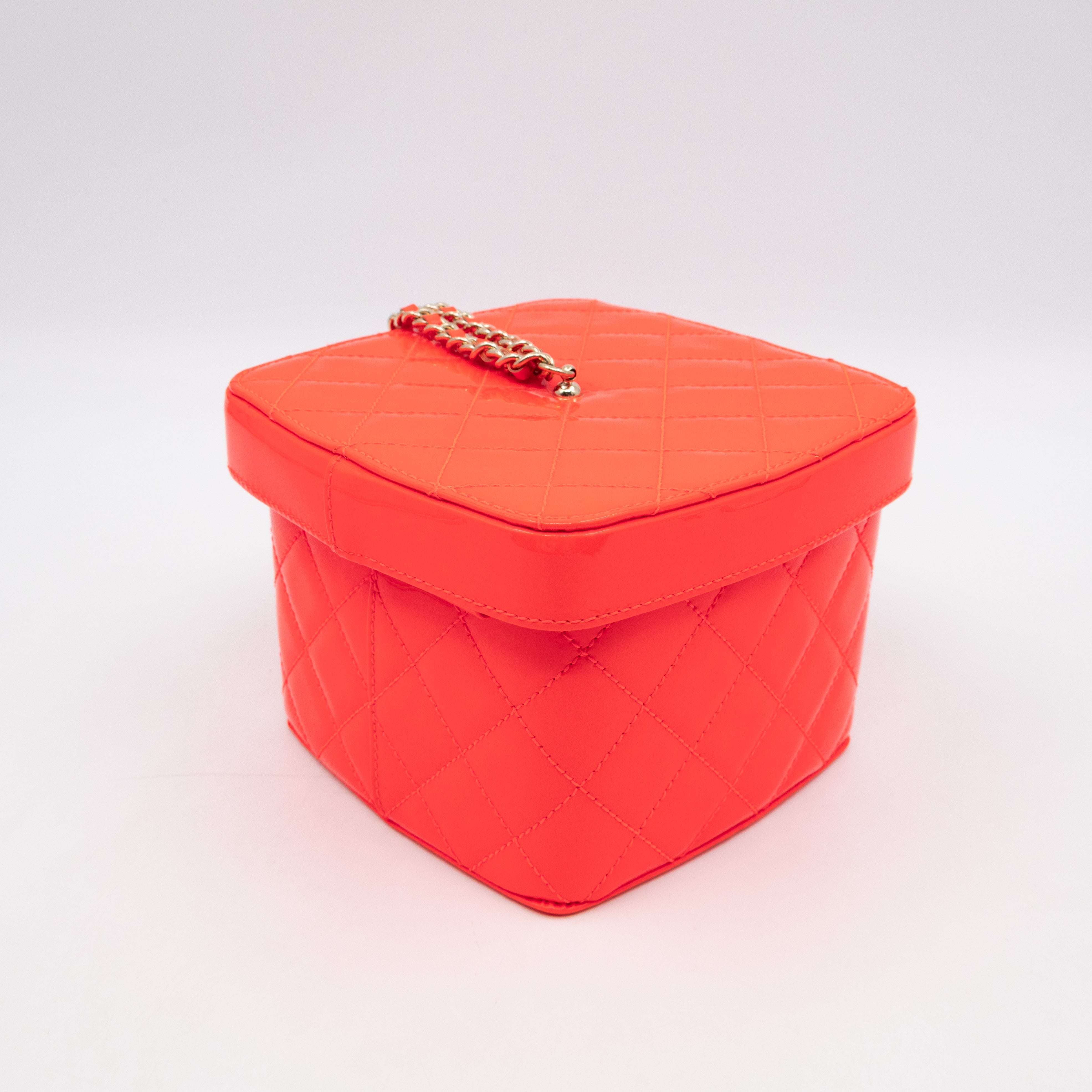 Vanity Case Minaudiere Pink Patent Leather
