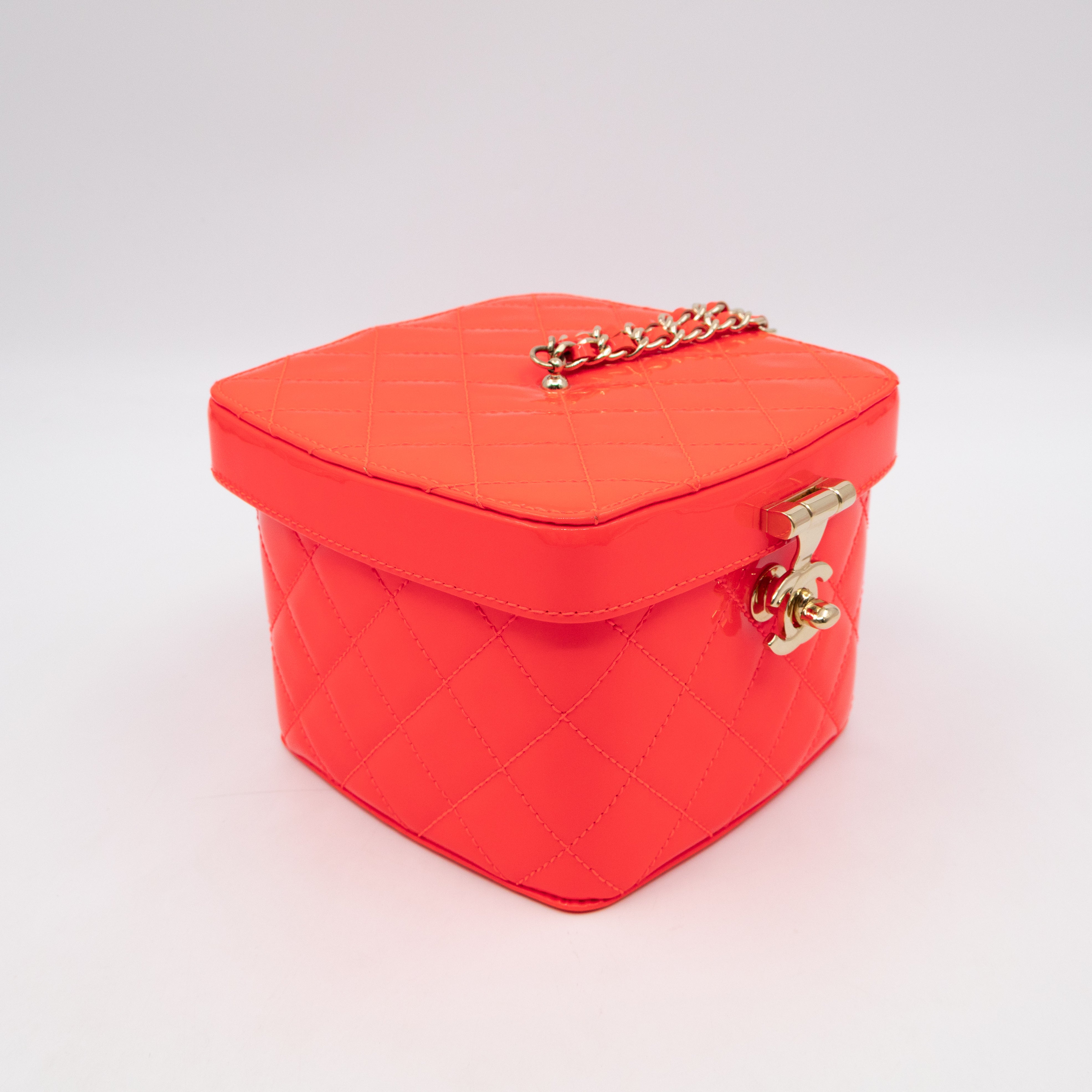 Vanity Case Minaudiere Pink Patent Leather