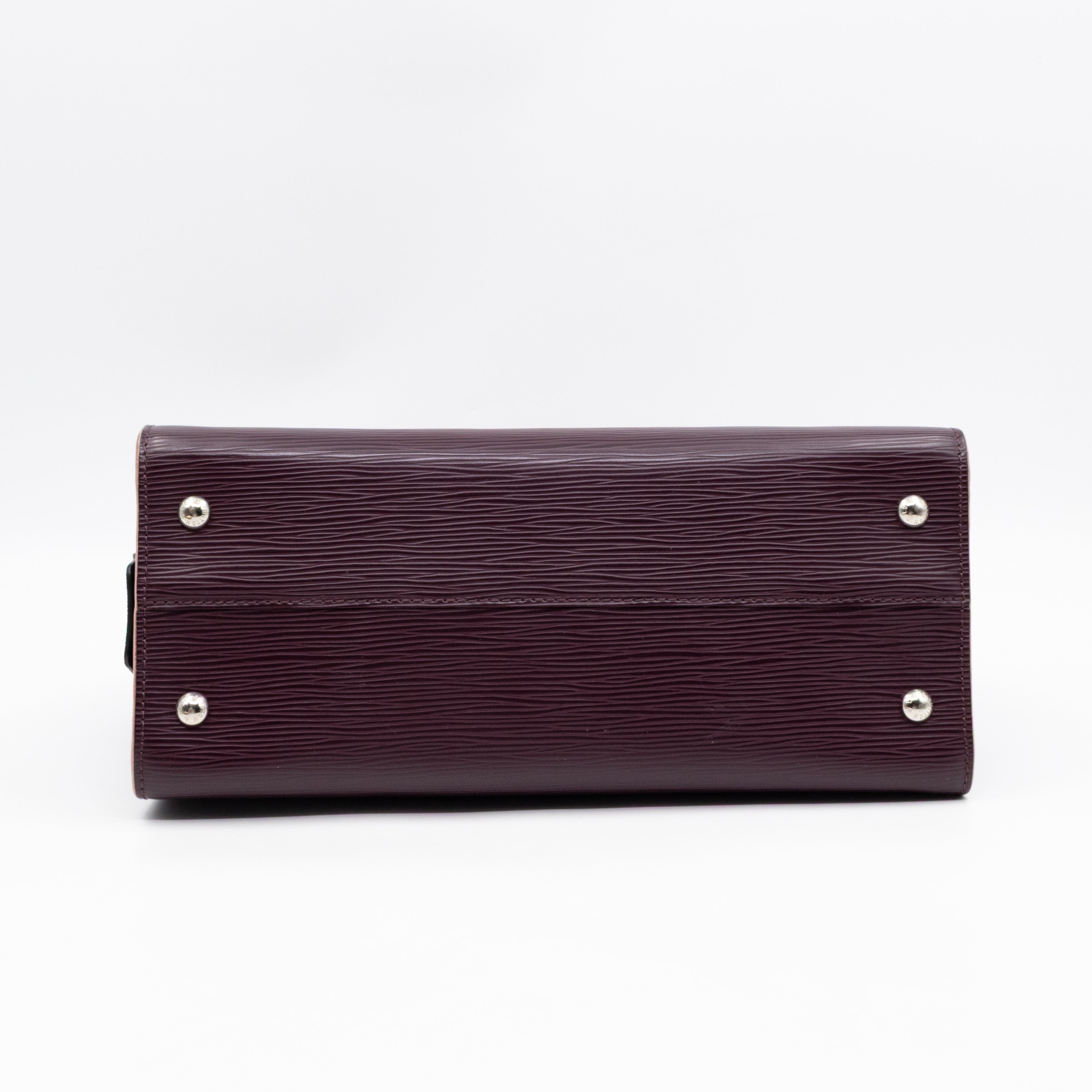 Vaneau MM Violet Epi Leather