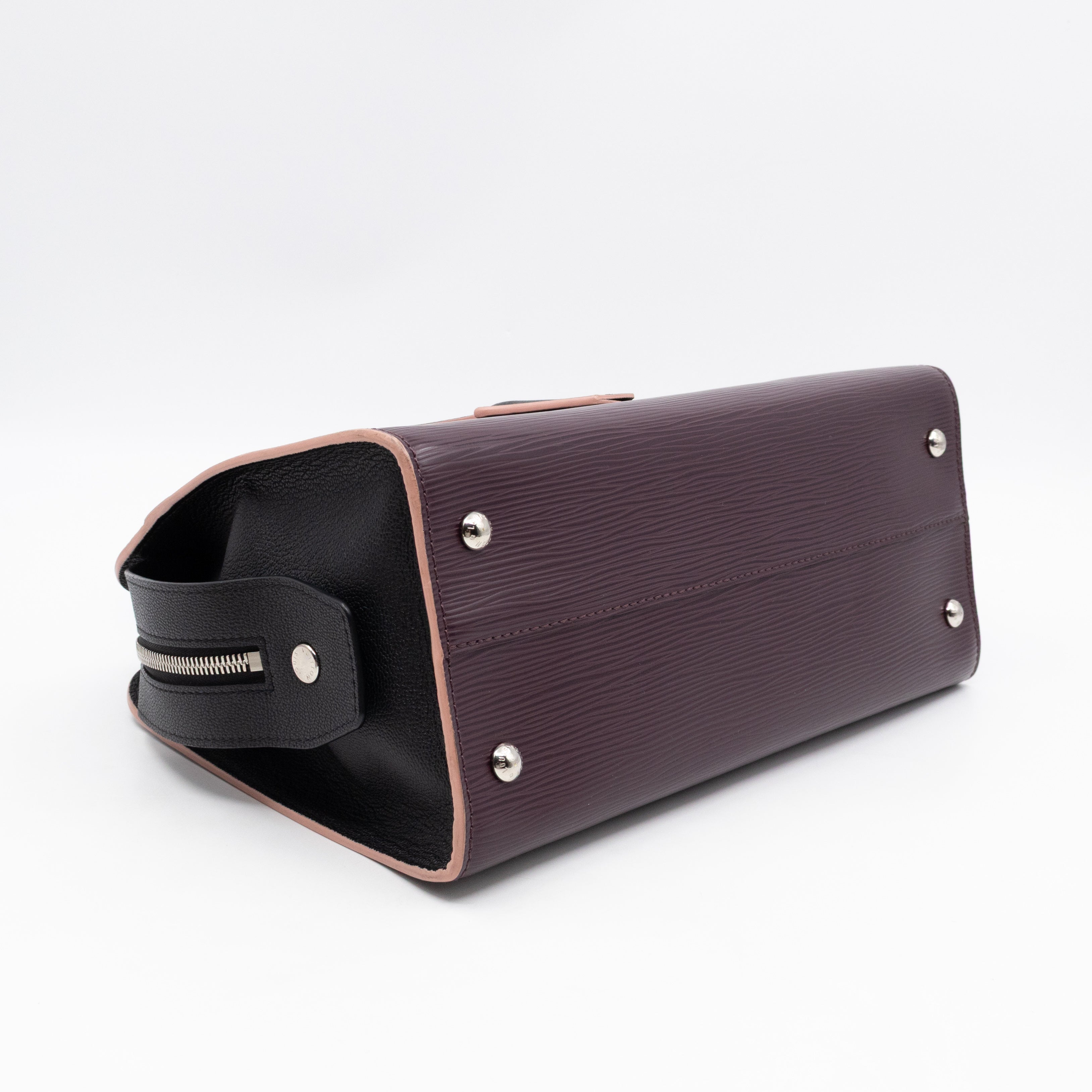 Vaneau MM Violet Epi Leather
