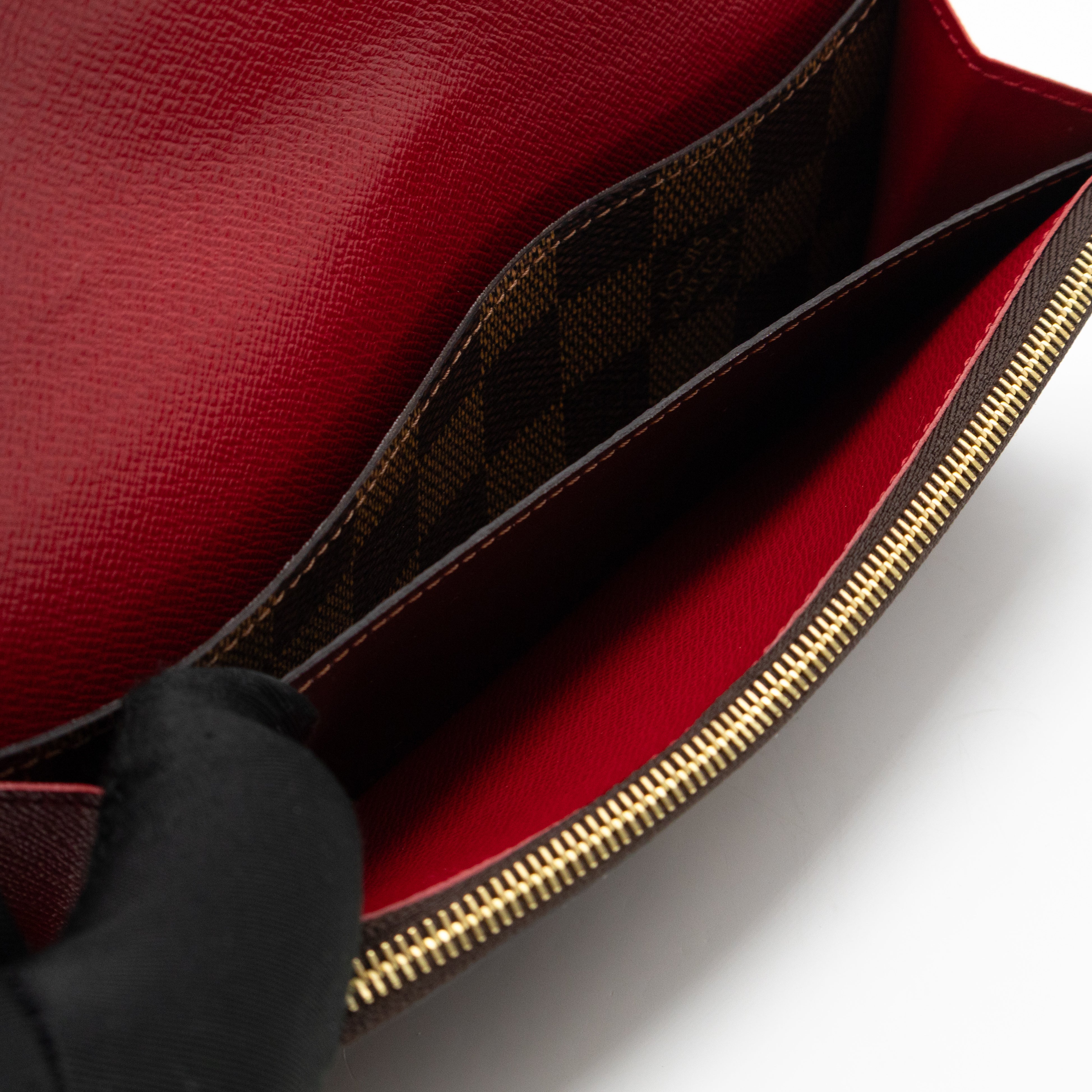 Emilie Wallet Damier Ebene Fucshia