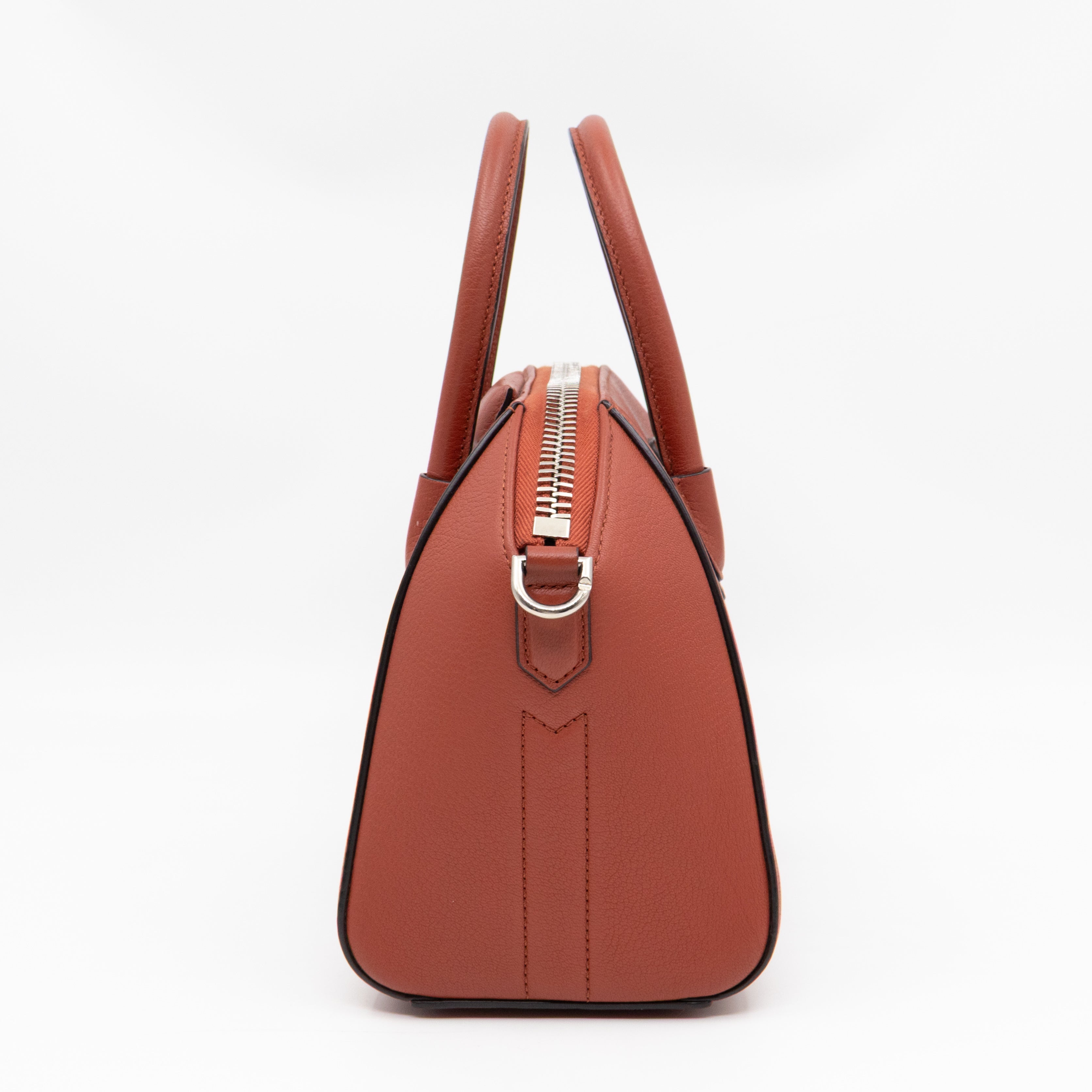 Antigona Mini Paprika Grained Leather