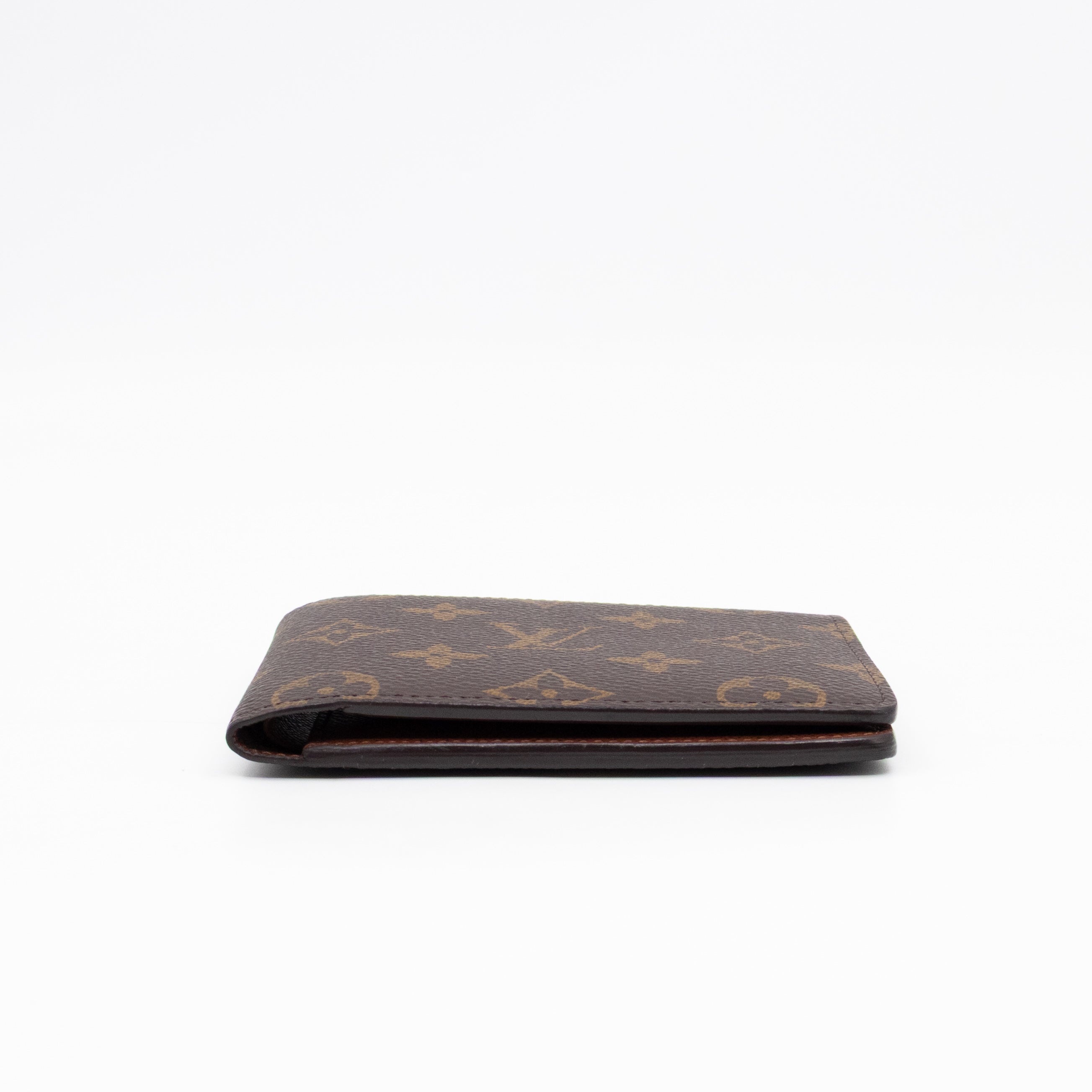 Multiple Wallet Monogram