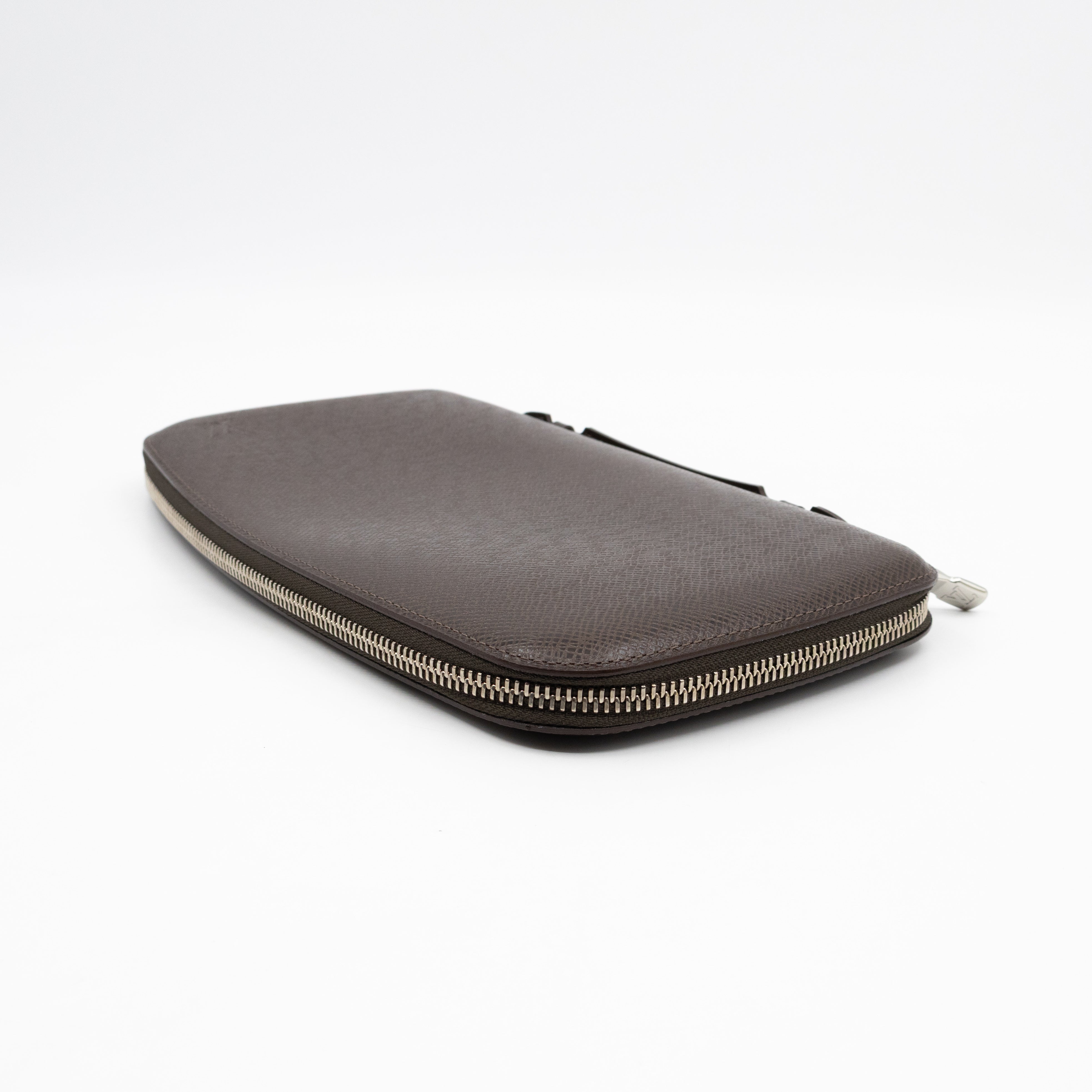 Atoll Travel Organizer Case Brown Taigarama Leather