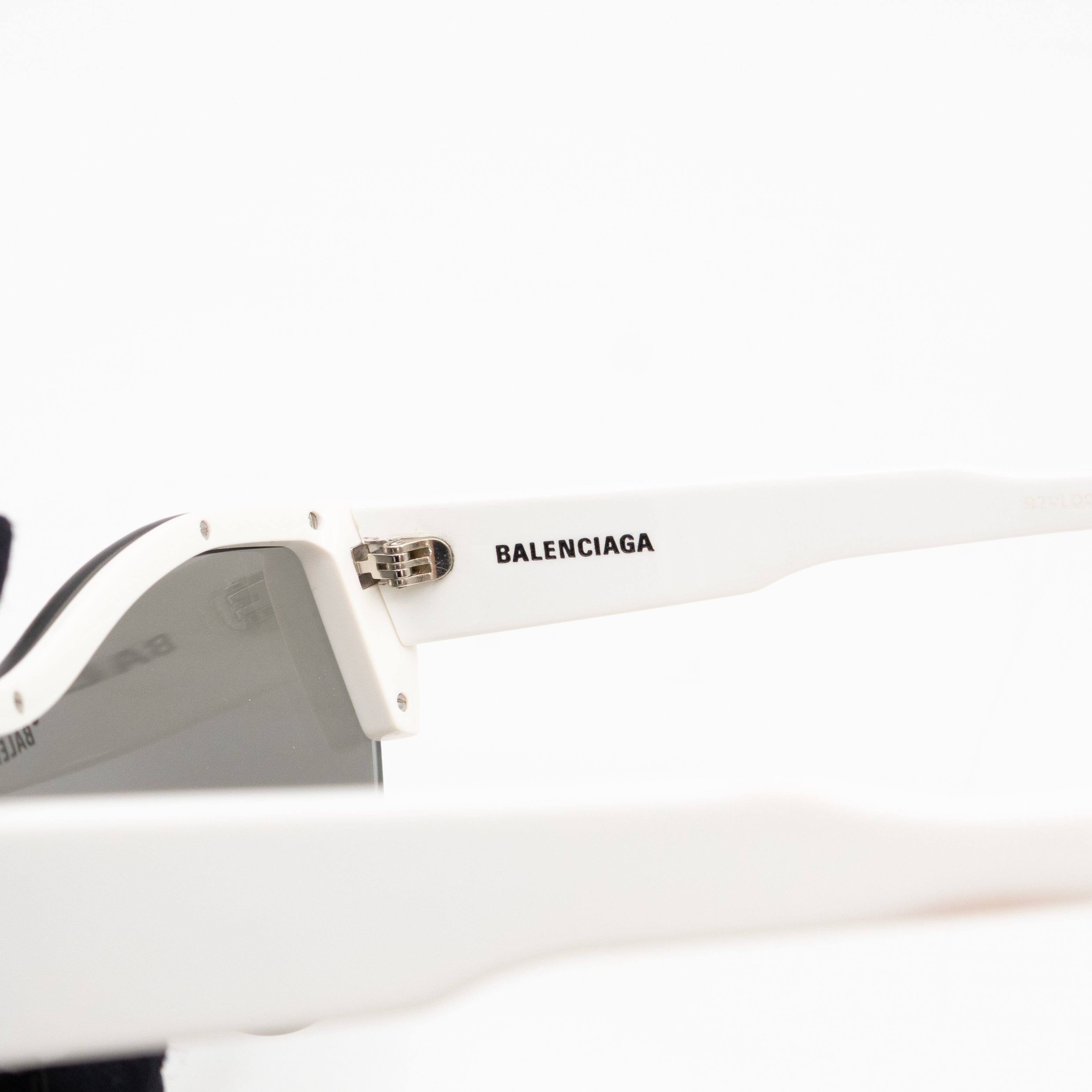Ski Cat-eye Sunglasses White & Grey