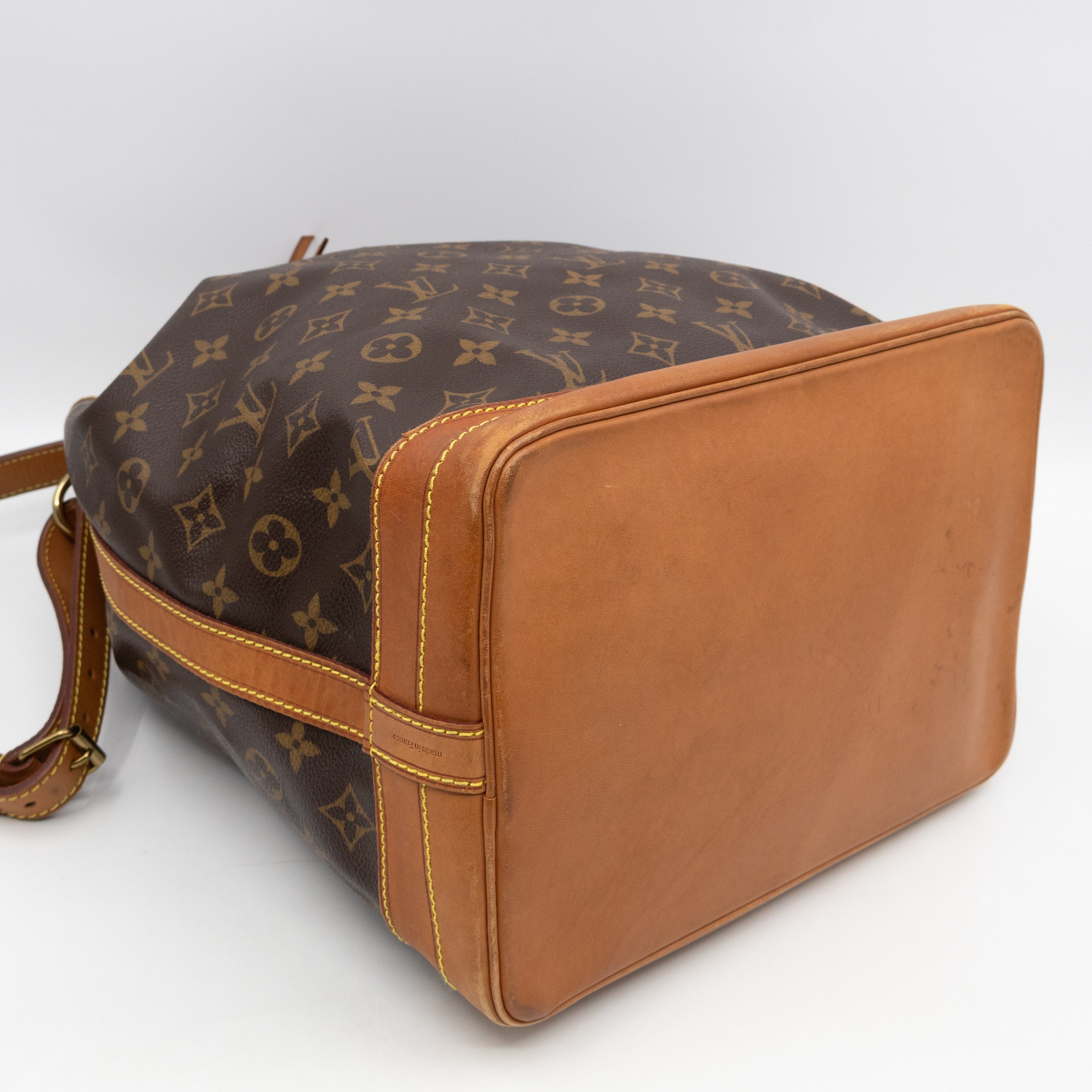 Noe Monogram