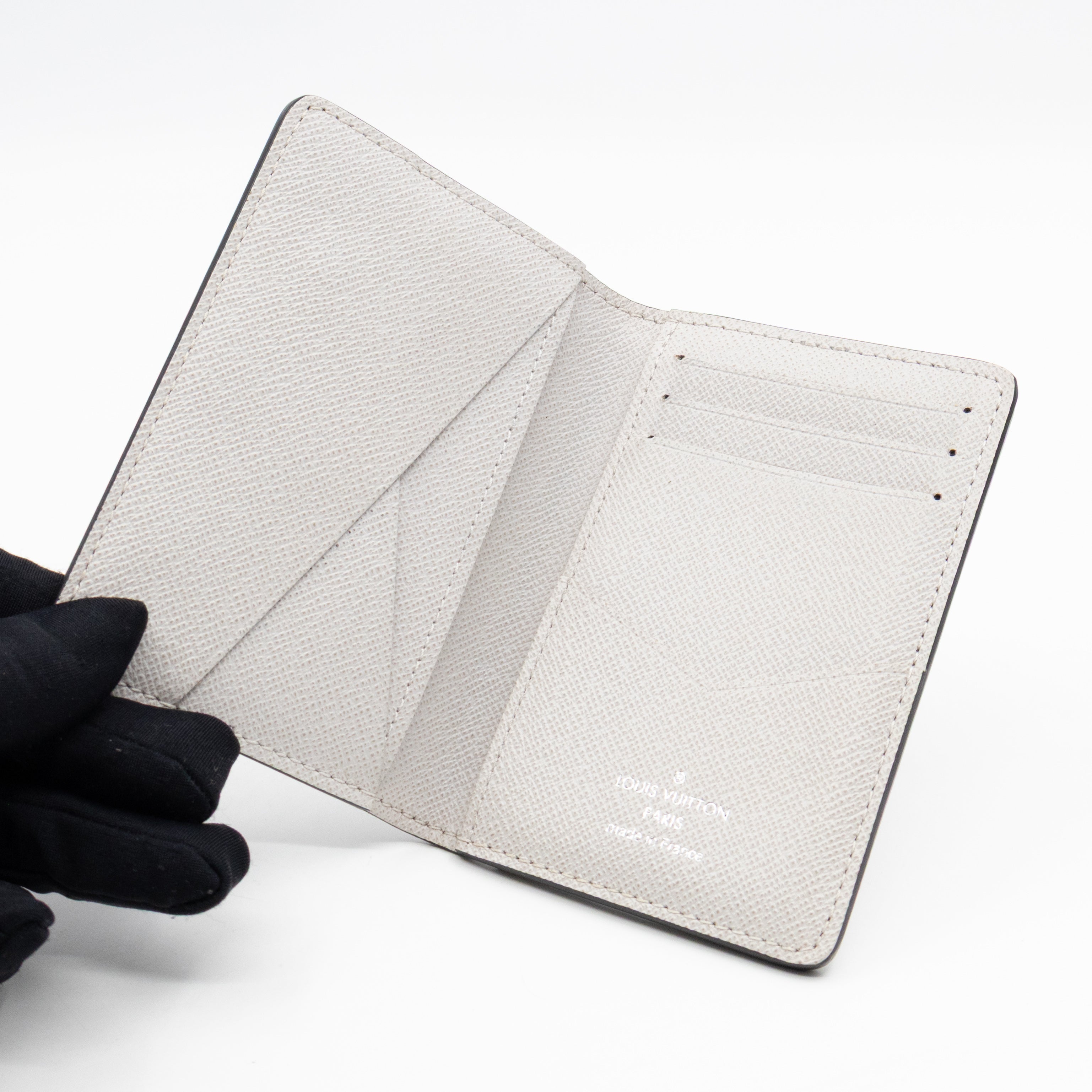 Pocket Organizer White Taigarama Leather