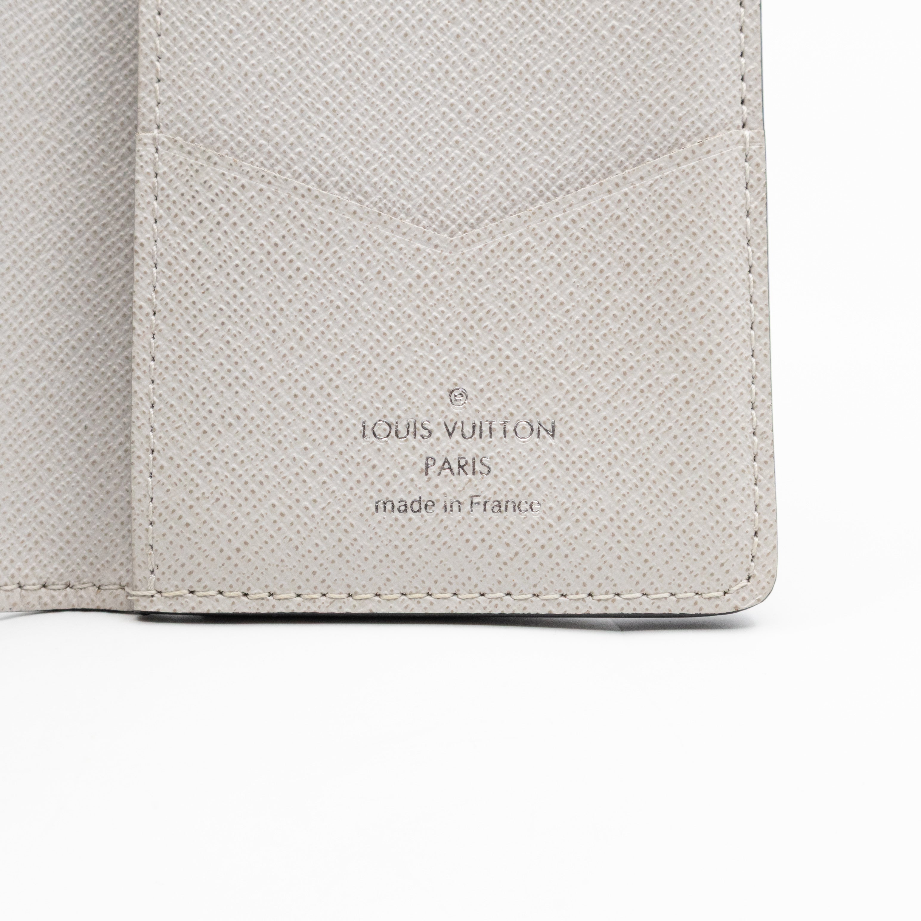 Pocket Organizer White Taigarama Leather