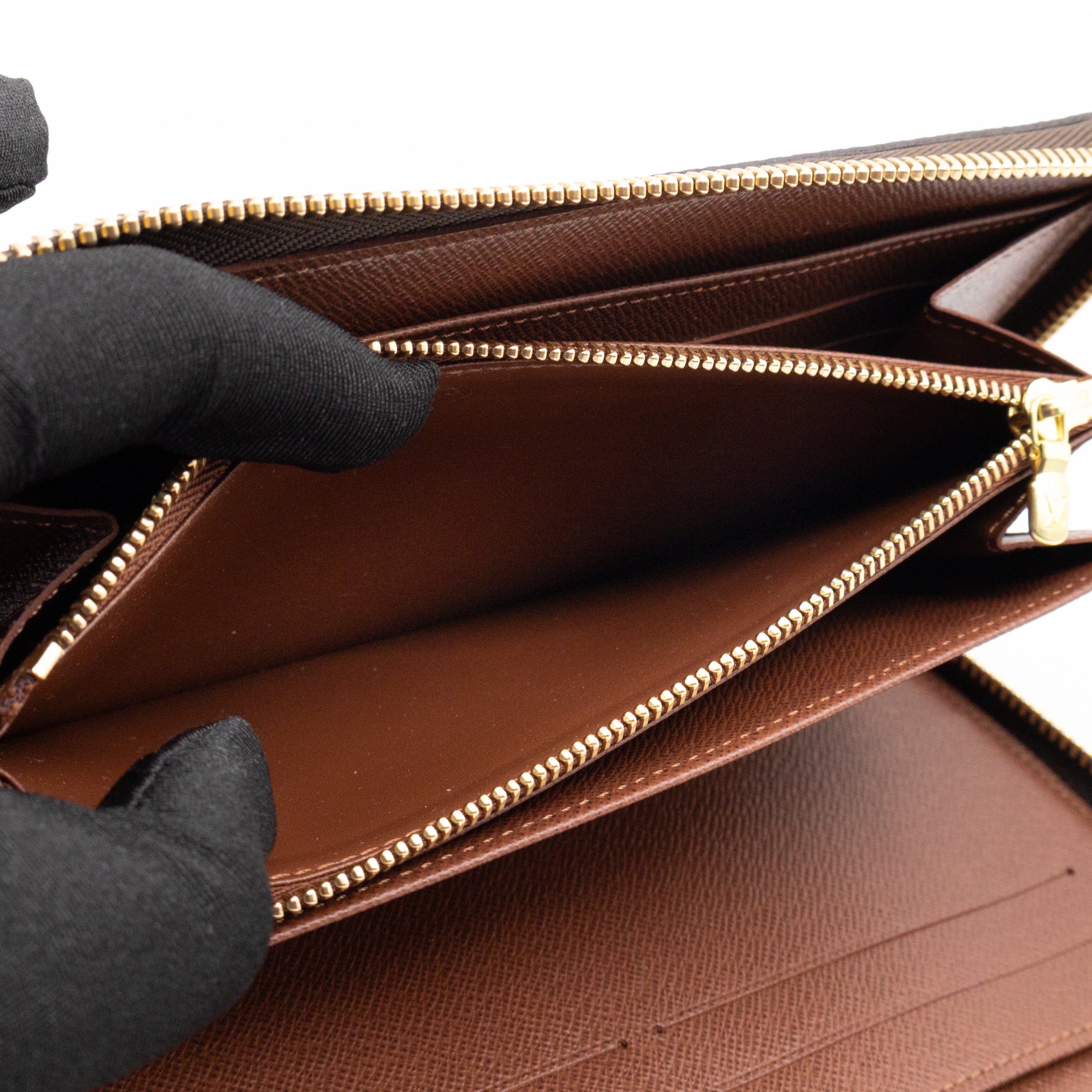 Zippy Organizer Wallet Monogram