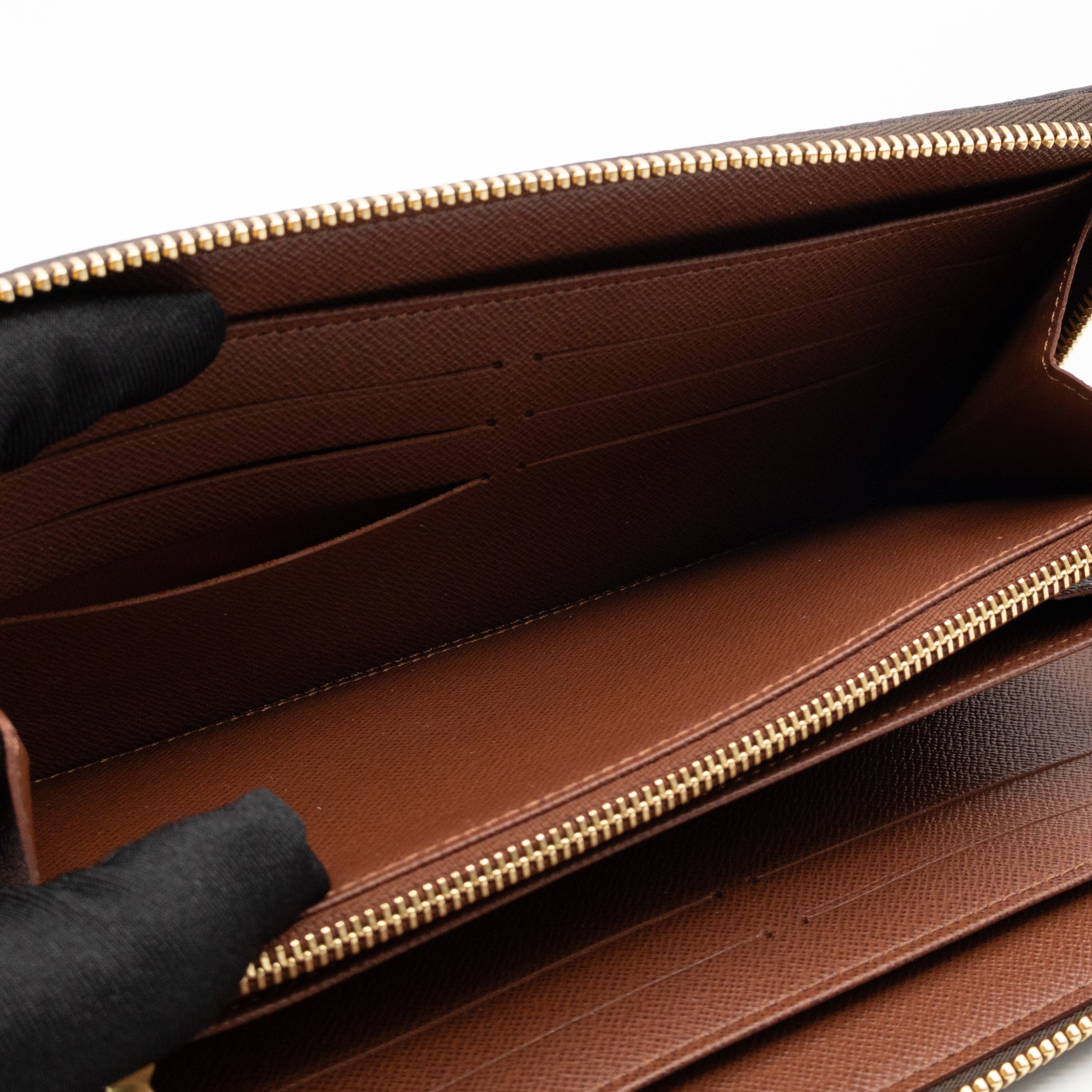 Zippy Organizer Wallet Monogram