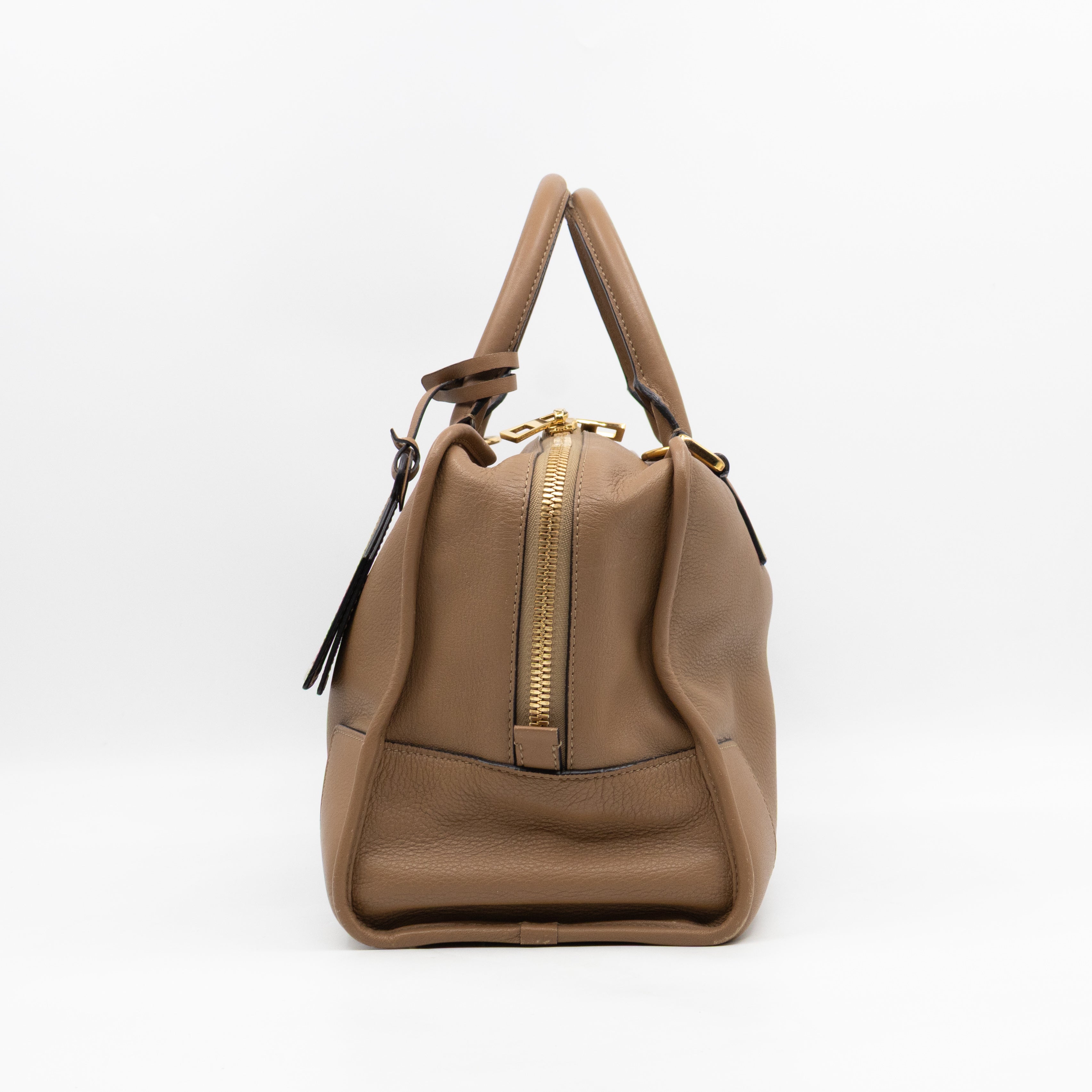 Amazona 36 Brown Leather With Shoulder Strap