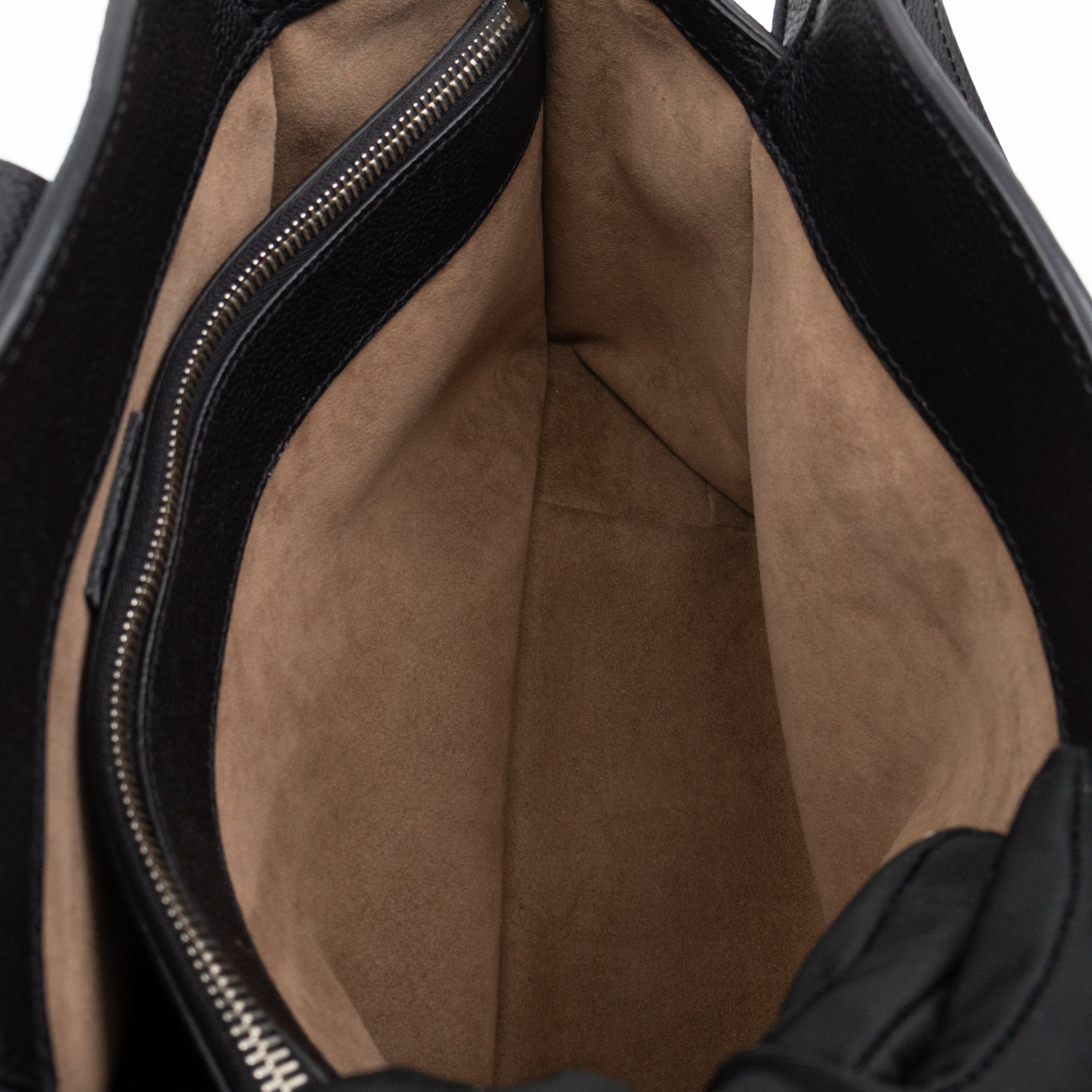 Sevres Mahina Black Leather