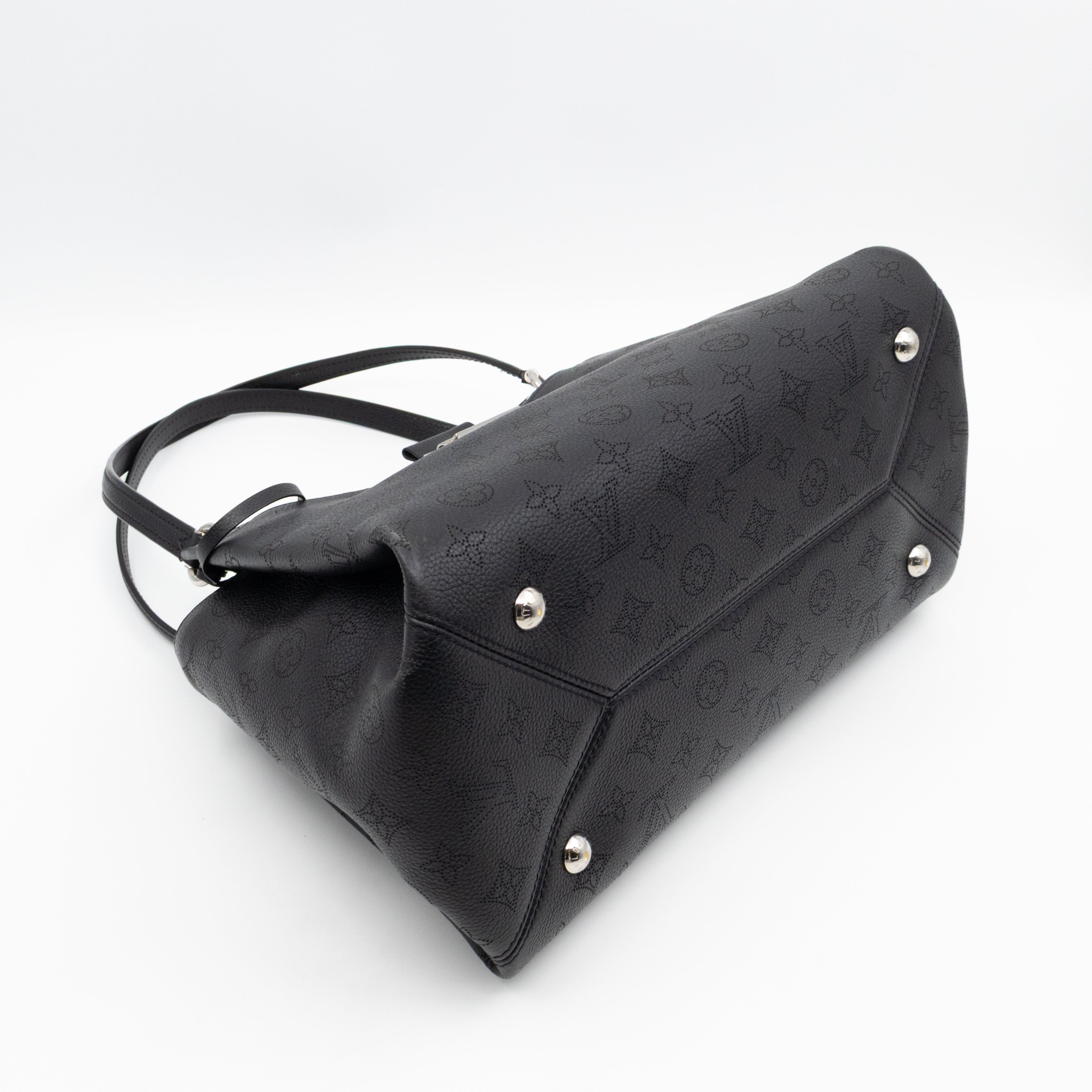 Sevres Mahina Black Leather