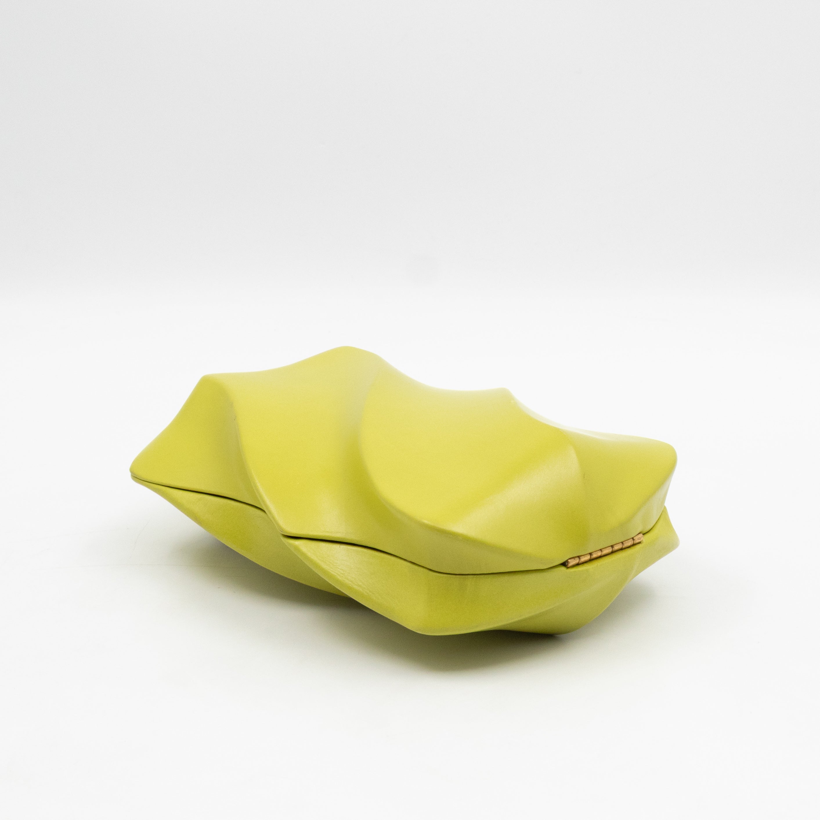 Whirl Spiral Clutch Kiwi Leather