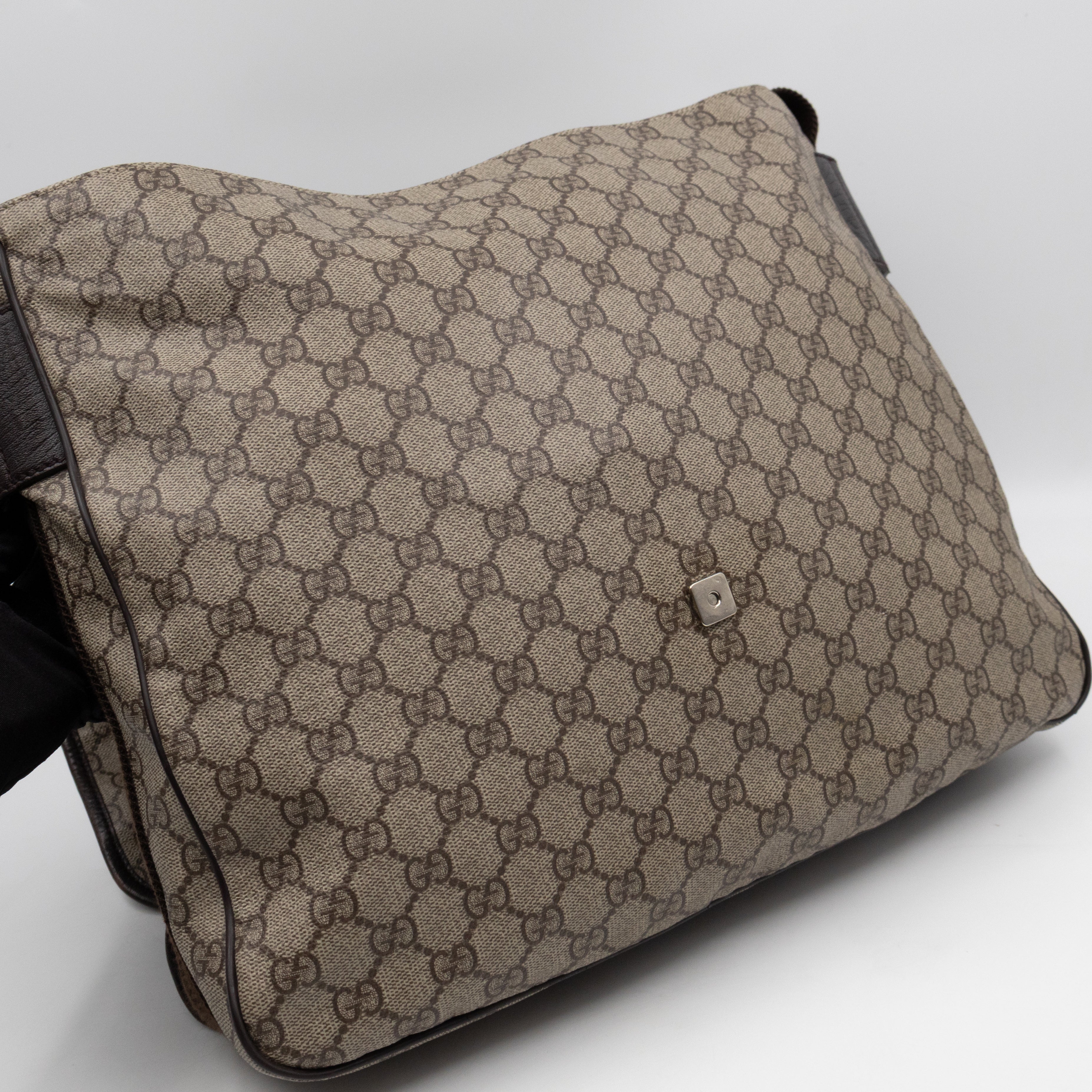 Messenger Shoulder Bag Brown GG Canvas