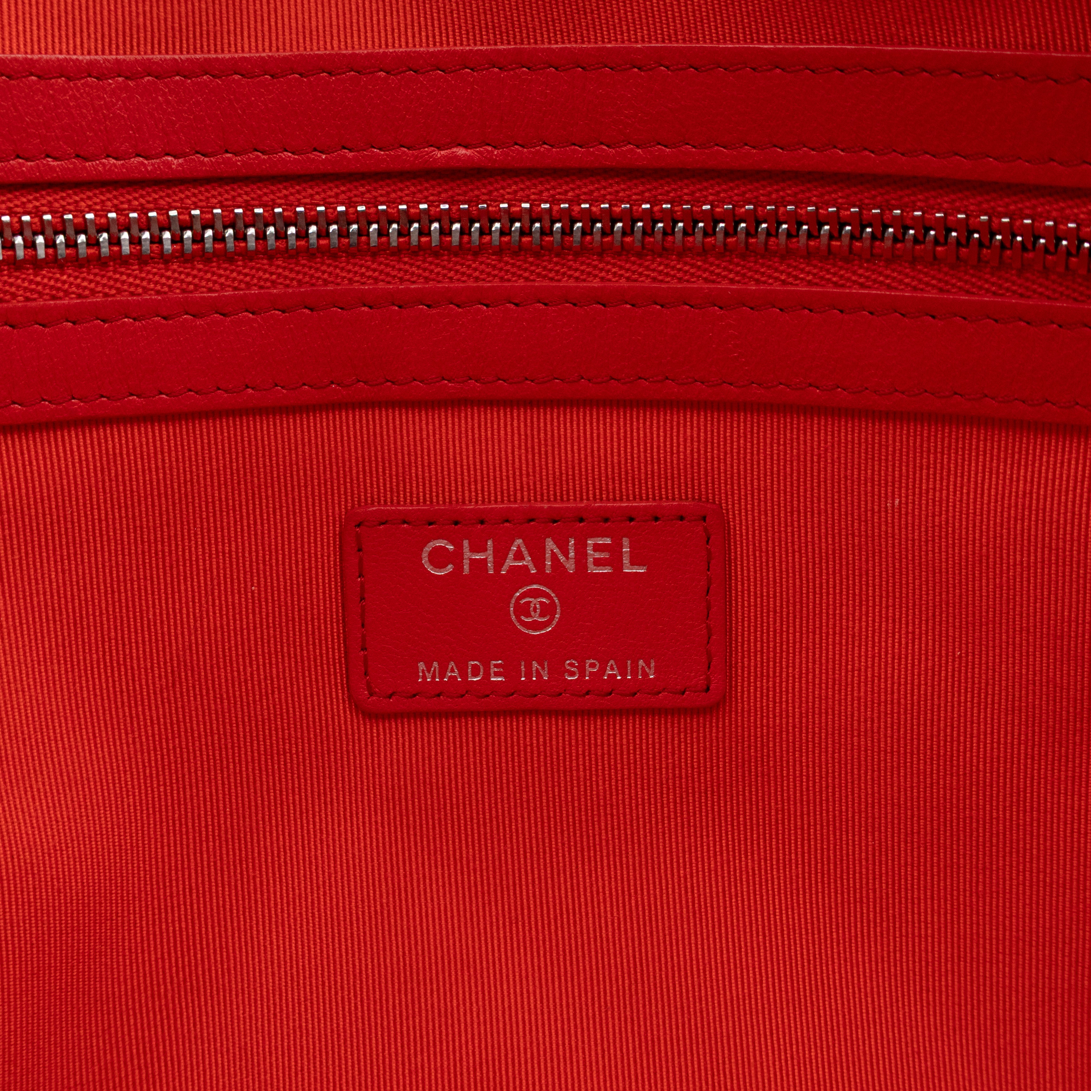 O Case Large Red Leather