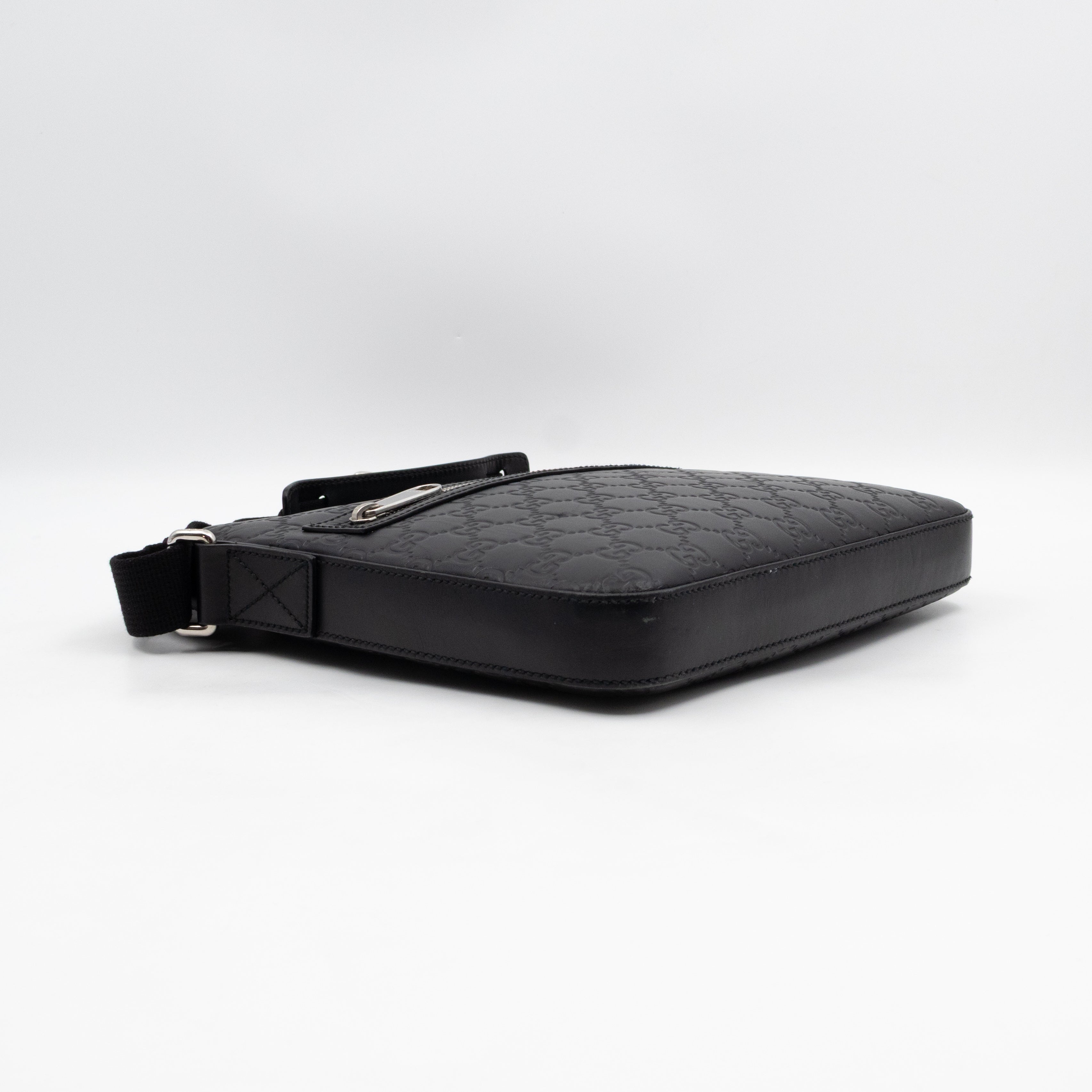 Small Messenger Black Guccissima Leather