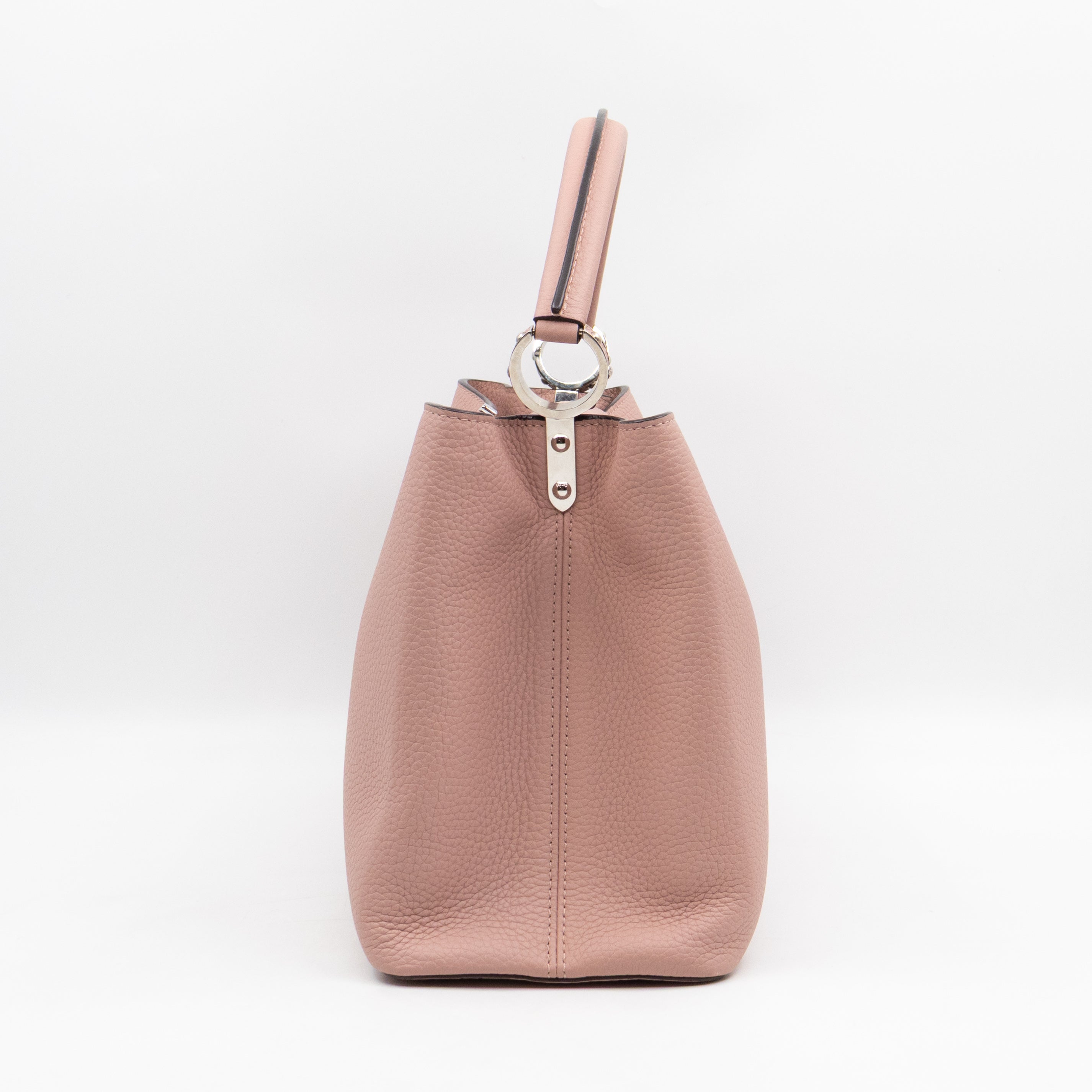 Capucines MM Rose Ballerine Taurillon Leather