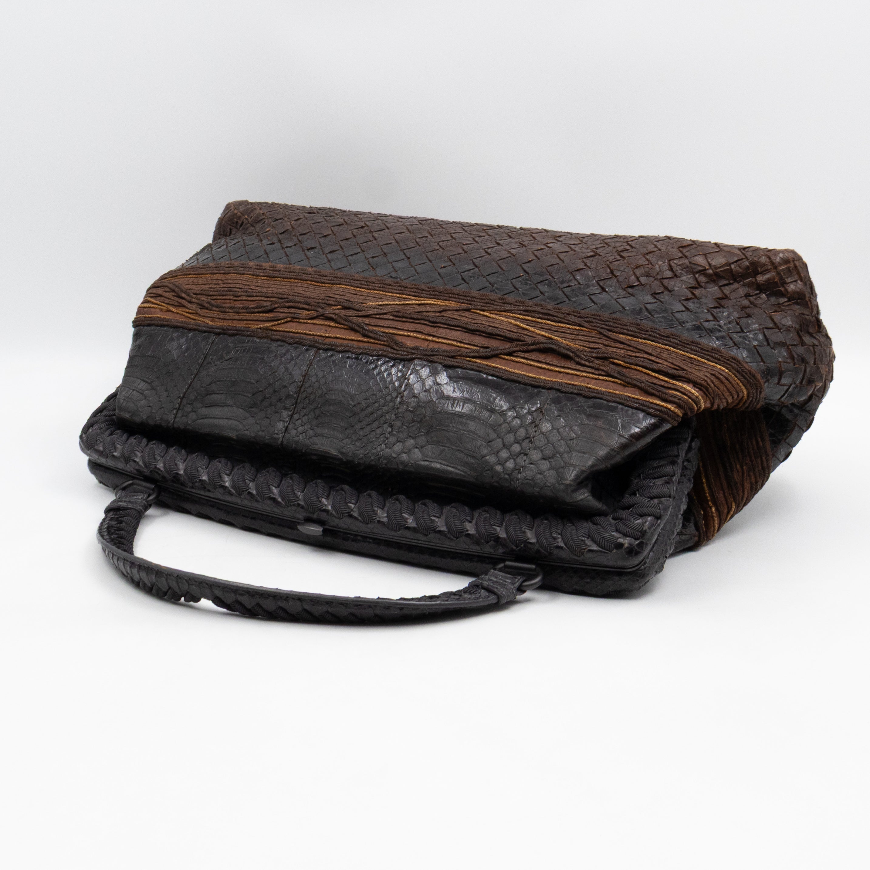 Top Handle Marron Intrecciato En Python Leather