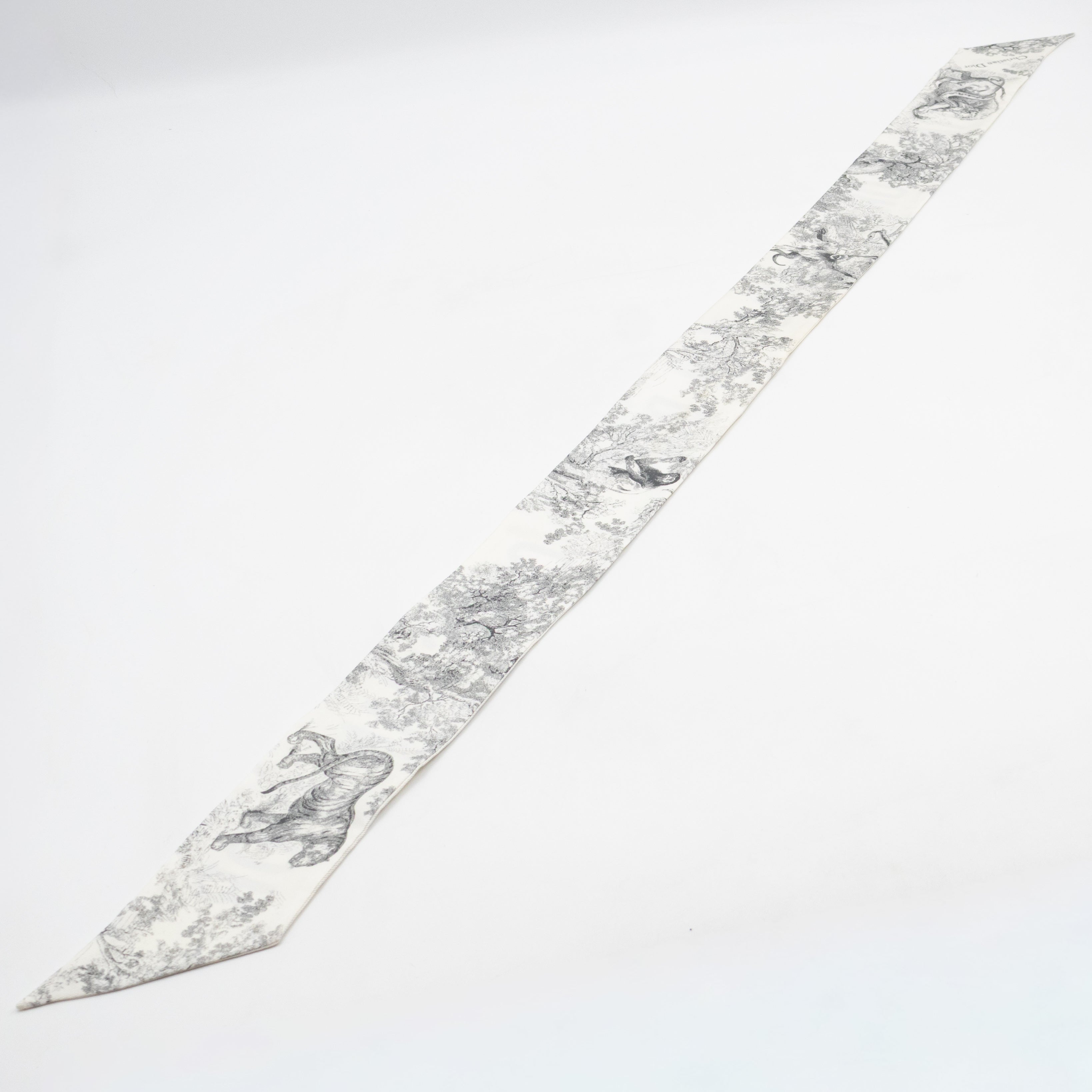 Toile de Jouy Sauvage Mitzah Scarf Silk Twill White & Black