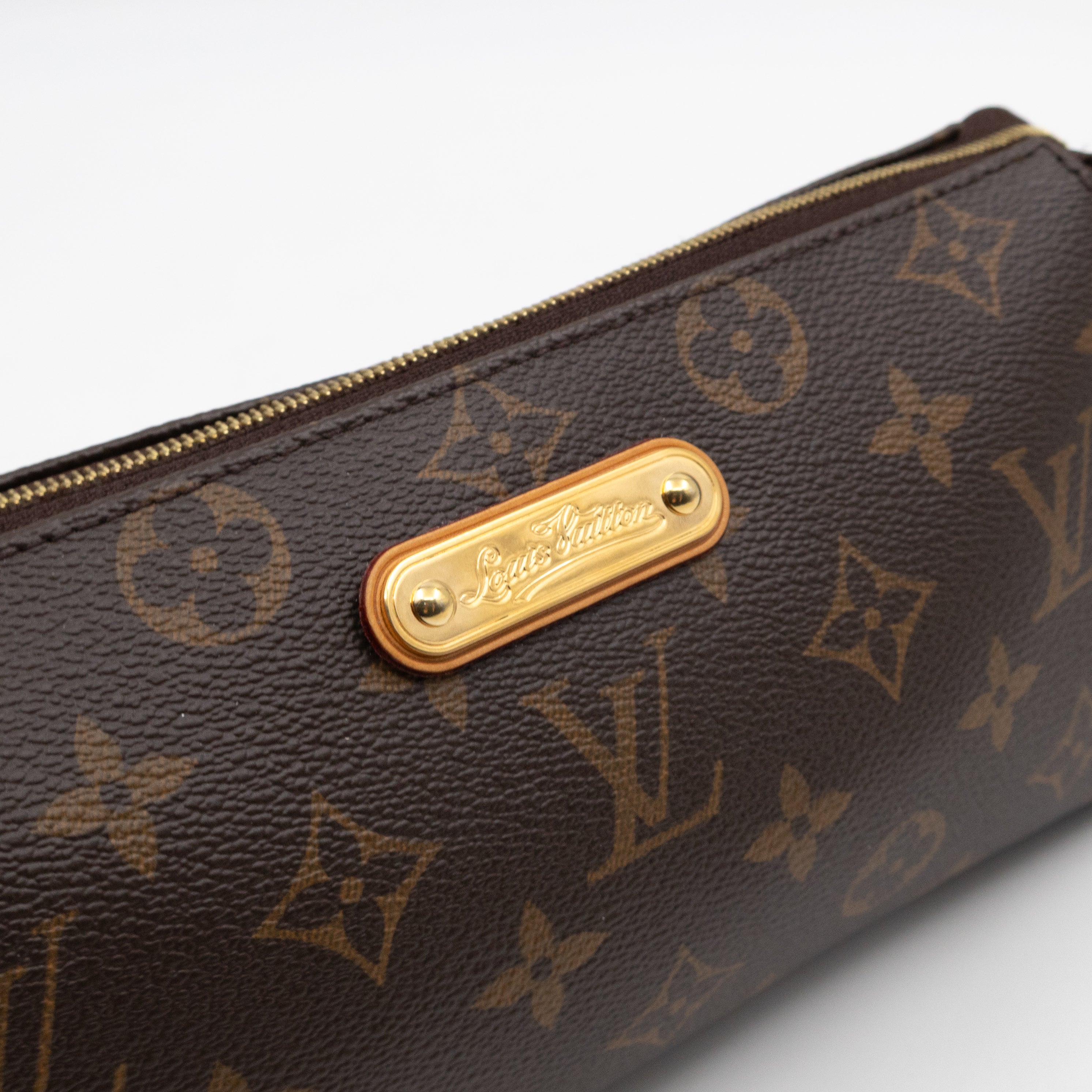 Eva Monogram