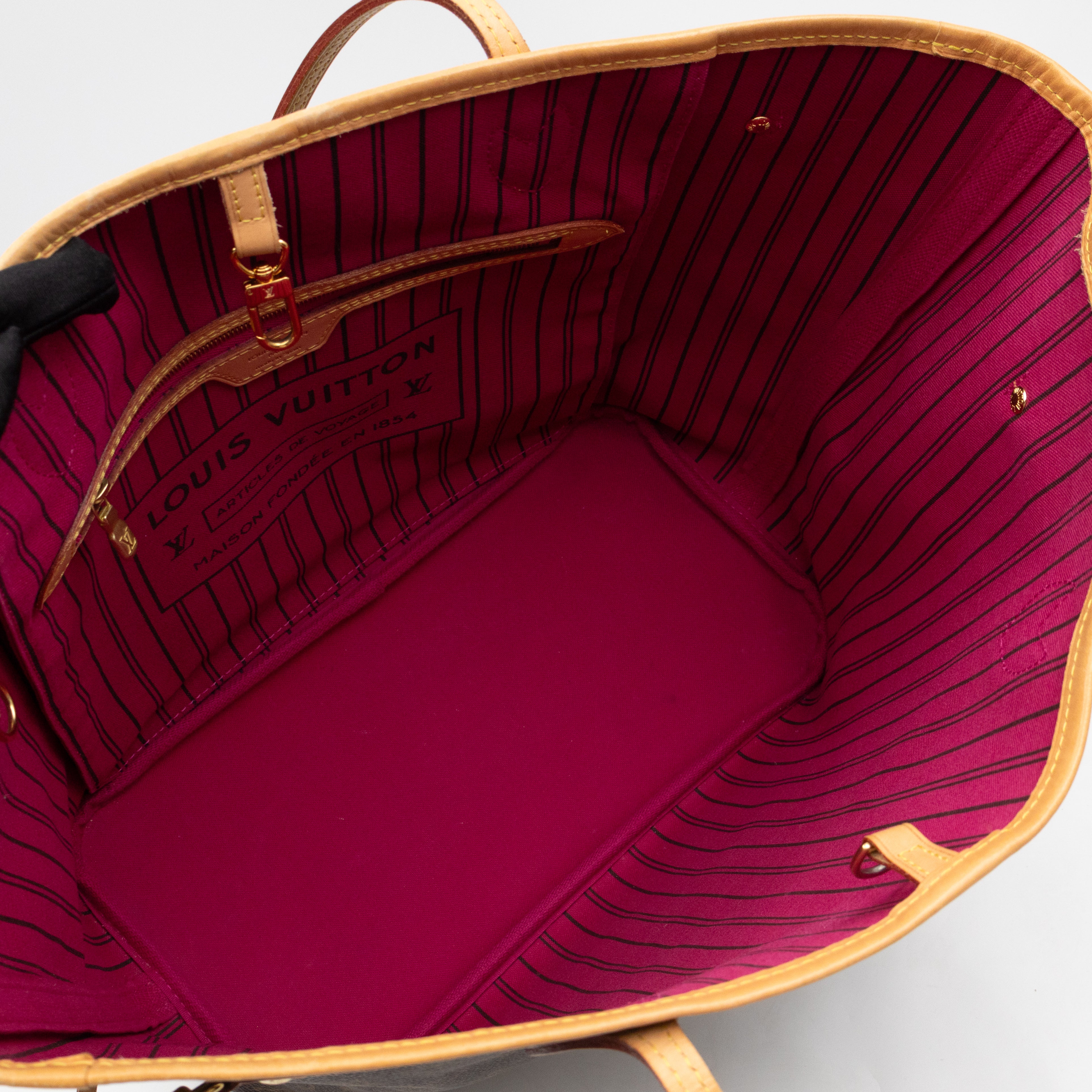 Neverfull MM Monogram Fuchsia