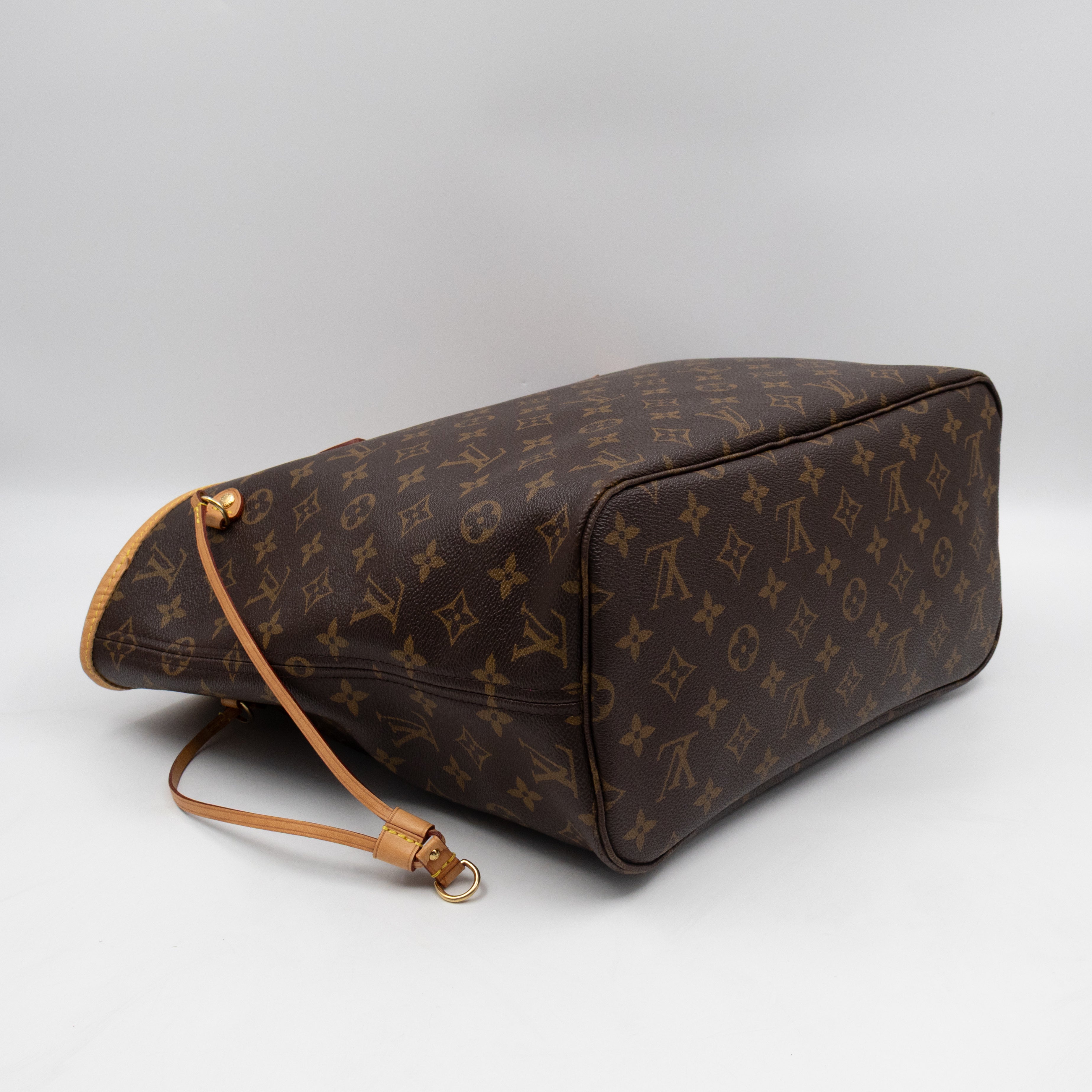 Neverfull MM Monogram Fuchsia